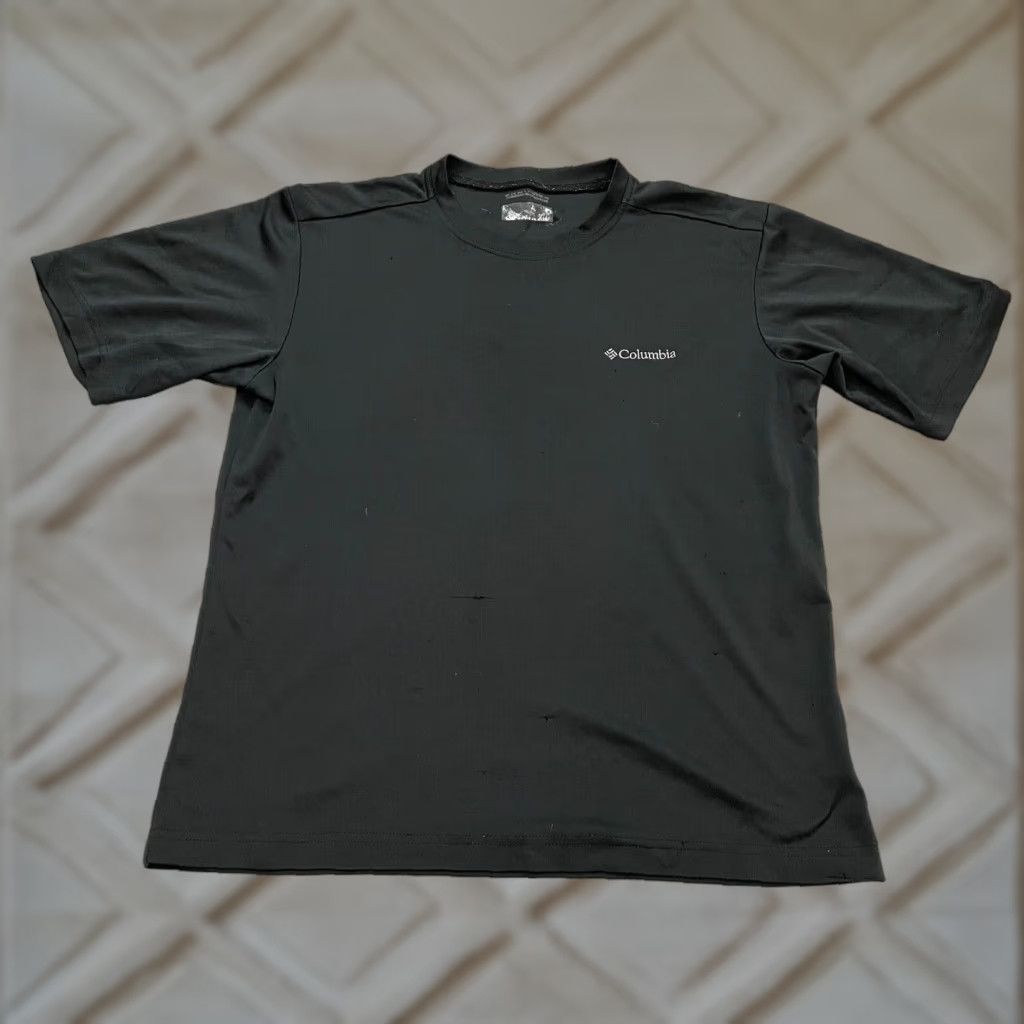 Vintage Columbia Omni Wick T-Shirt Mens Large Black Crew Neck Short Sleeve Active Tee Size US L / EU 52-54 / 3 - 1 Thumbnail