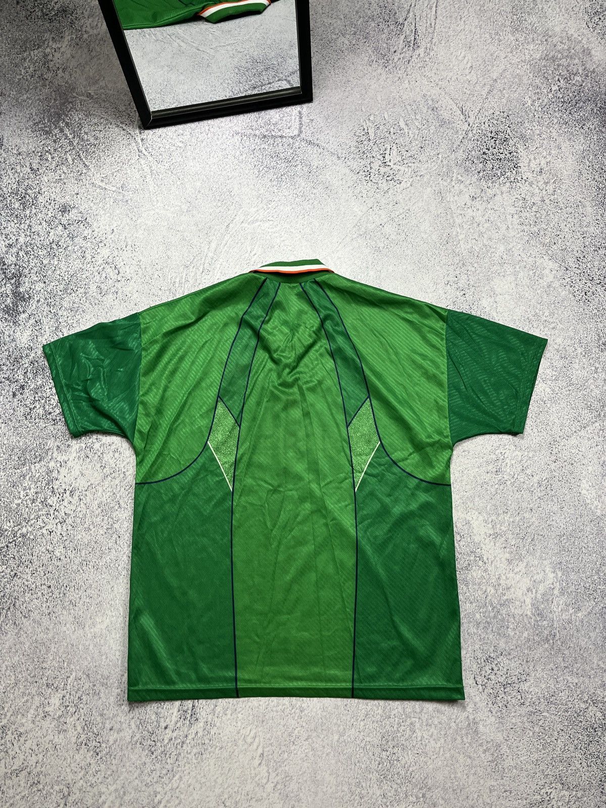 Umbro Vintage Umbro Republic Of Ireland 1994 Home Soccer Jersey Size US XL / EU 56 / 4 - 9 Thumbnail