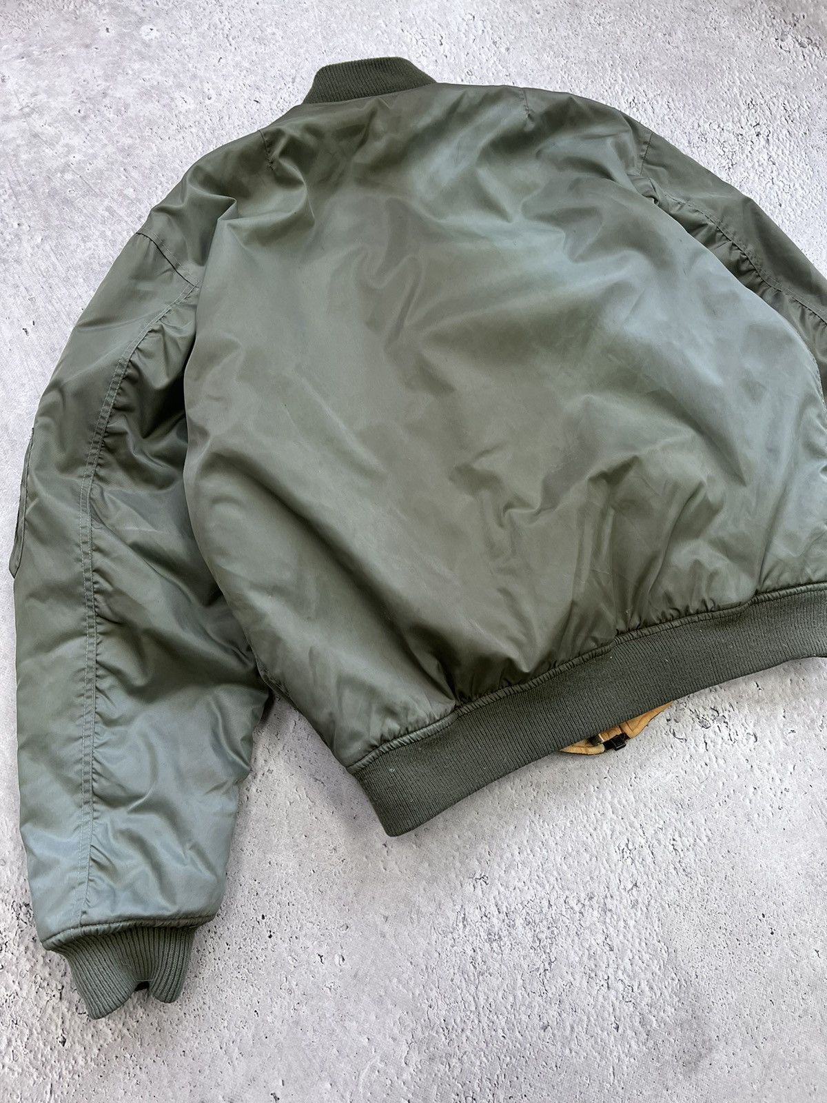 Alpha Industries Flyer's Man Intermediate MA-1 Spellout Bomber Jacket Size US XL / EU 56 / 4 - 12 Thumbnail