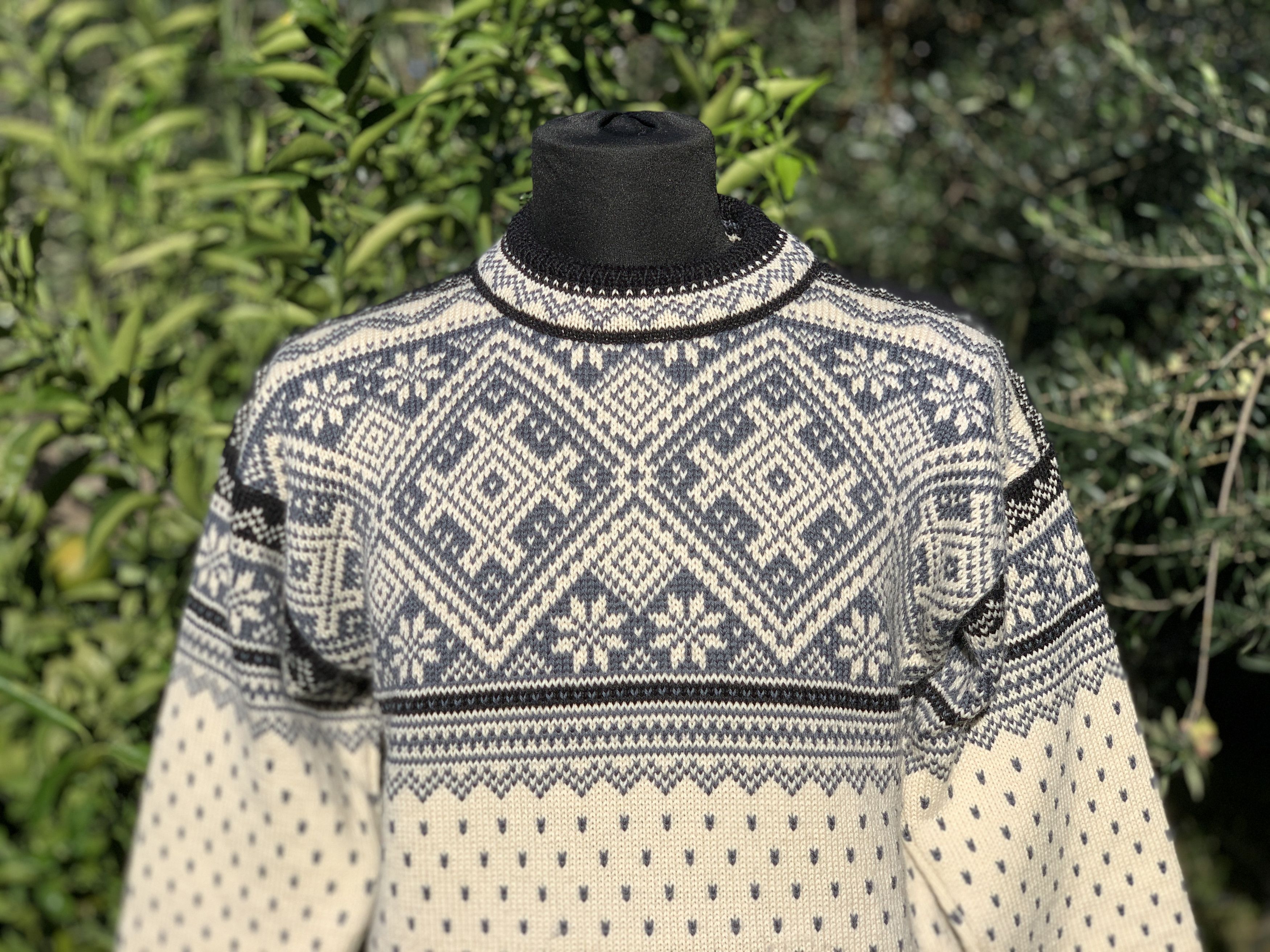 Dale Of Norway Dale Of Norway Winter Classic Cardigan Jacket Size L 52 54 Size US L / EU 52-54 / 3 - 15 Thumbnail