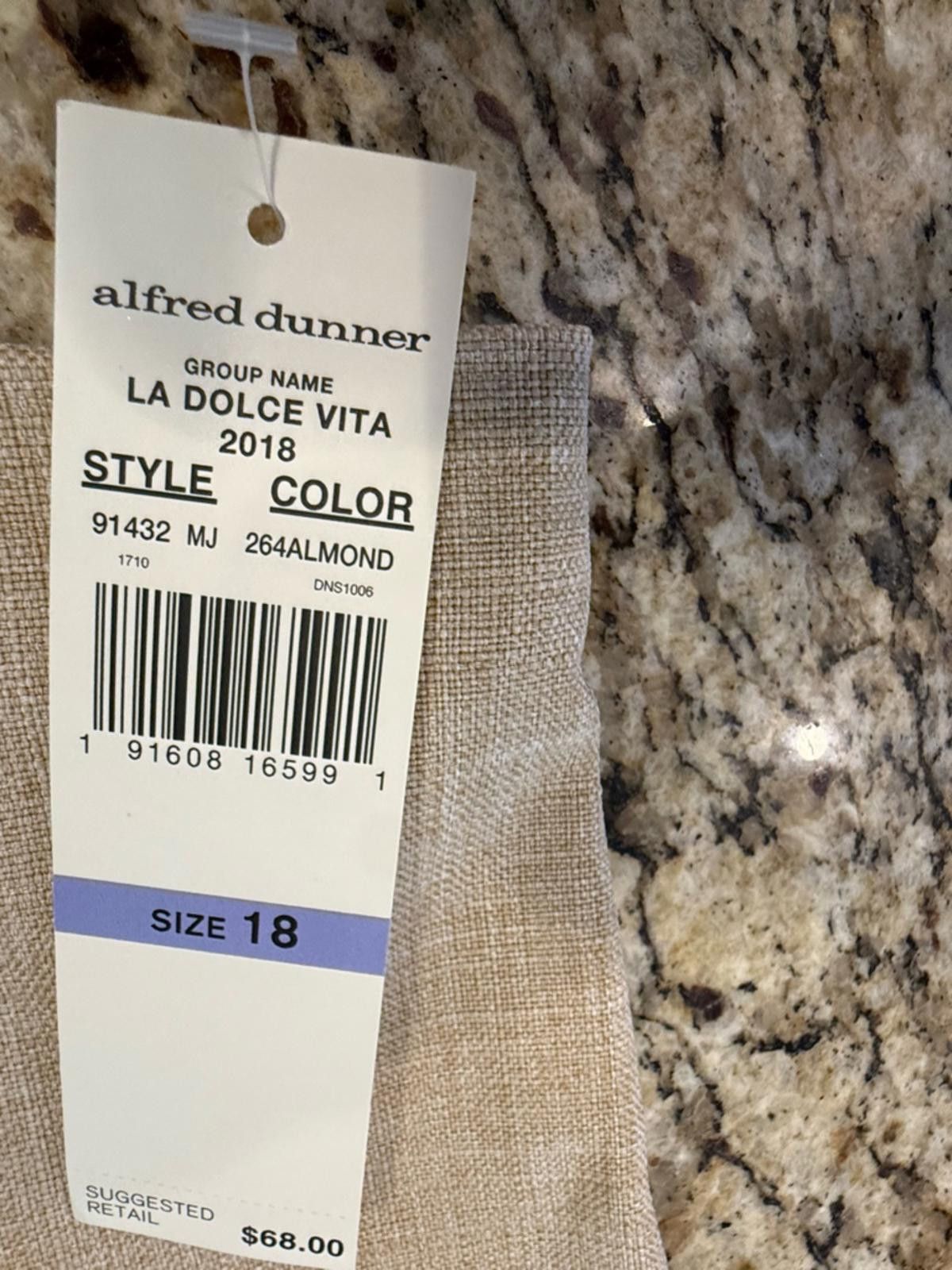 Other Alfred Dunner La Dolce Vita tan pants suit set mixed sizing Size M / US 6-8 / IT 42-44 - 10 Thumbnail