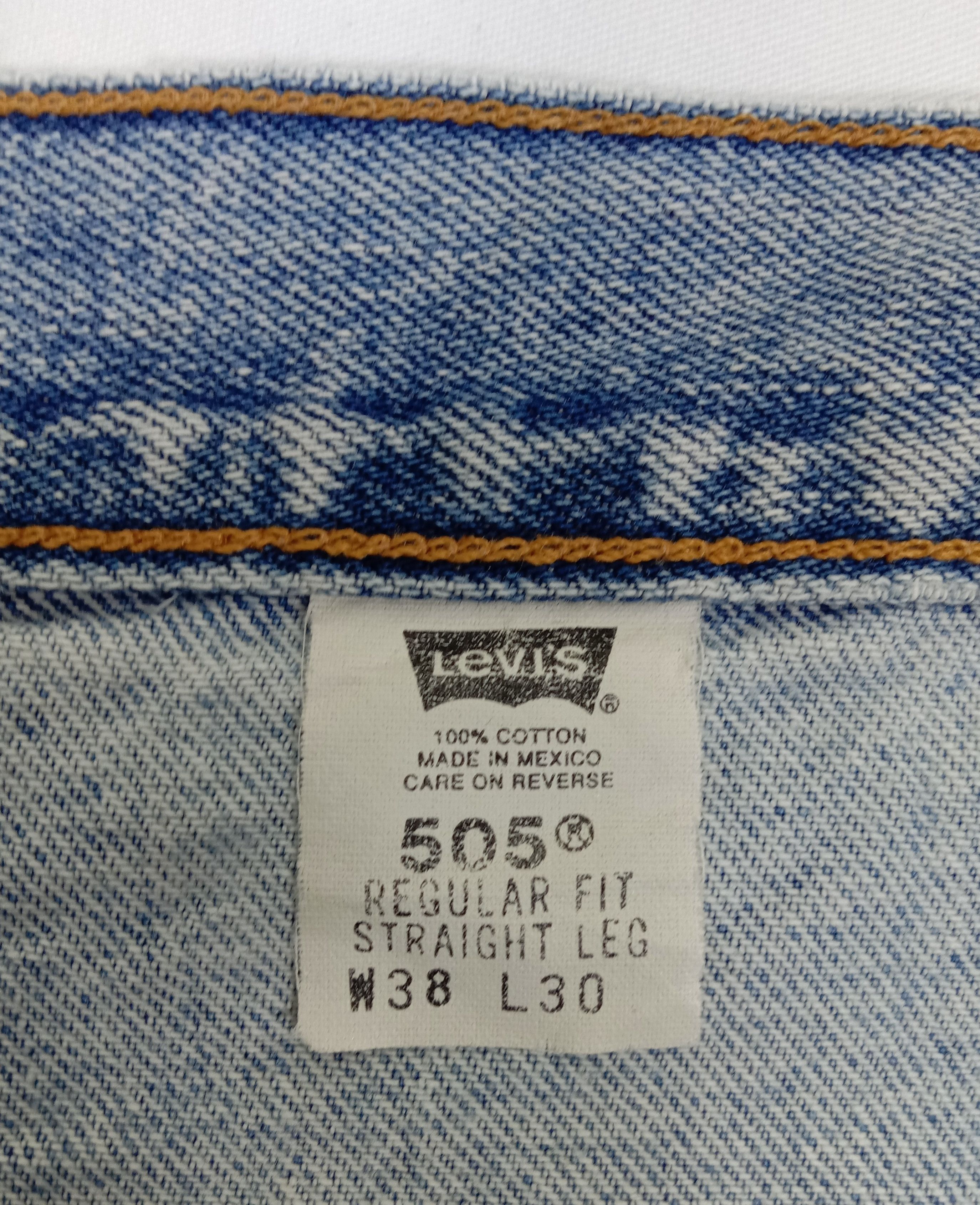Levi's Vintage Levi's 505 Jeans Light Wash Regular Fit Denim Size US 36 / EU 52 - 12 Thumbnail