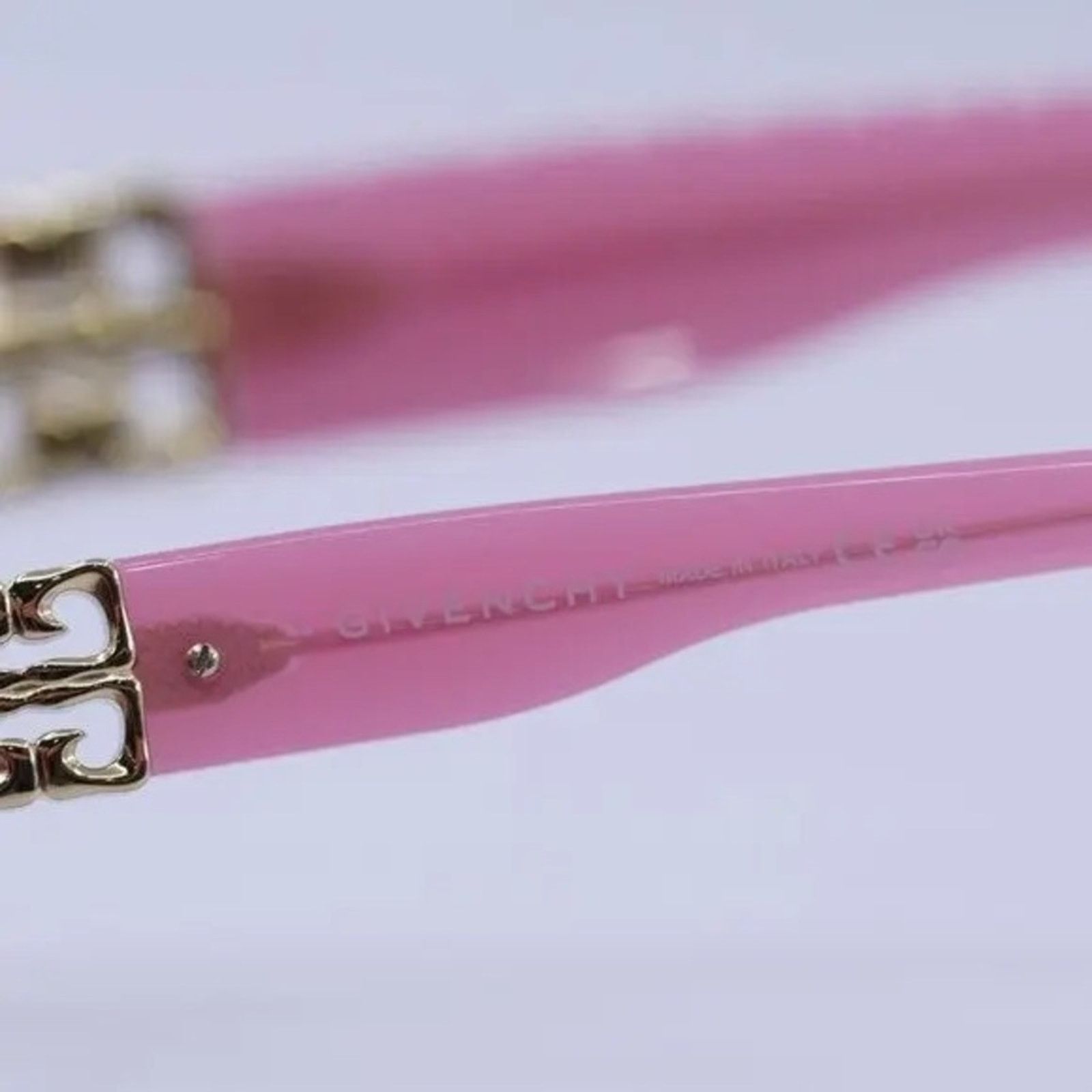 Givenchy New! Givenchy Pink Sunglasses with Gold Accent, GV40103I 72Z Size ONE SIZE - 7 Thumbnail