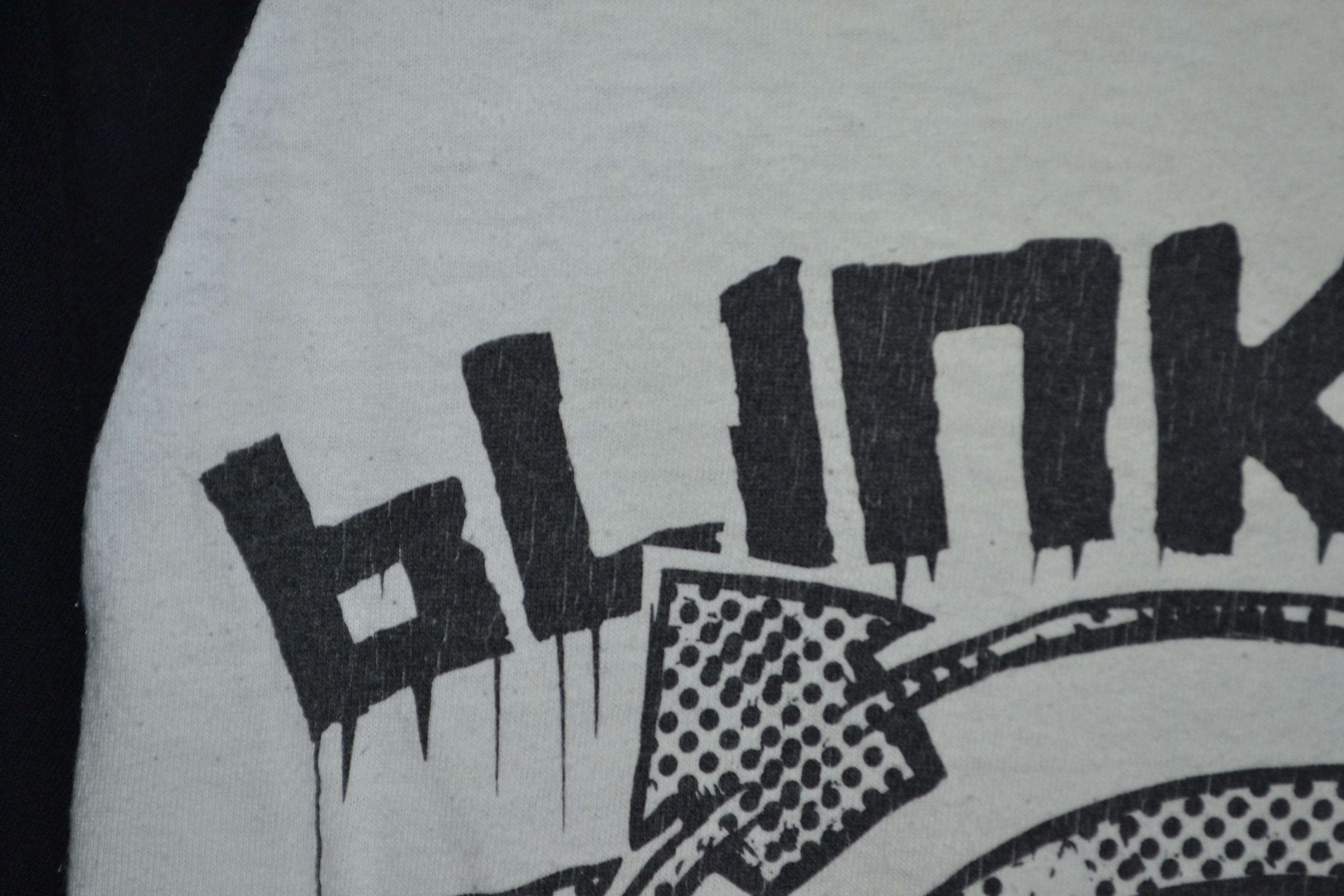 Band Tees Blink-182 Raglan T-shirt 2011 Tour Size S Size US S / EU 44-46 / 1 - 6 Thumbnail