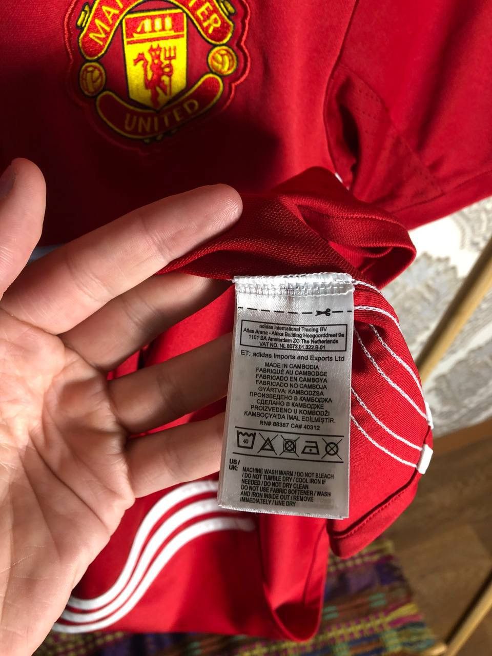 Adidas VINTAGE ADIDAS FC MANCHESTER UNITED ENGLAND SOCCER JERSEY Size US XS / EU 42 / 0 - 5 Thumbnail