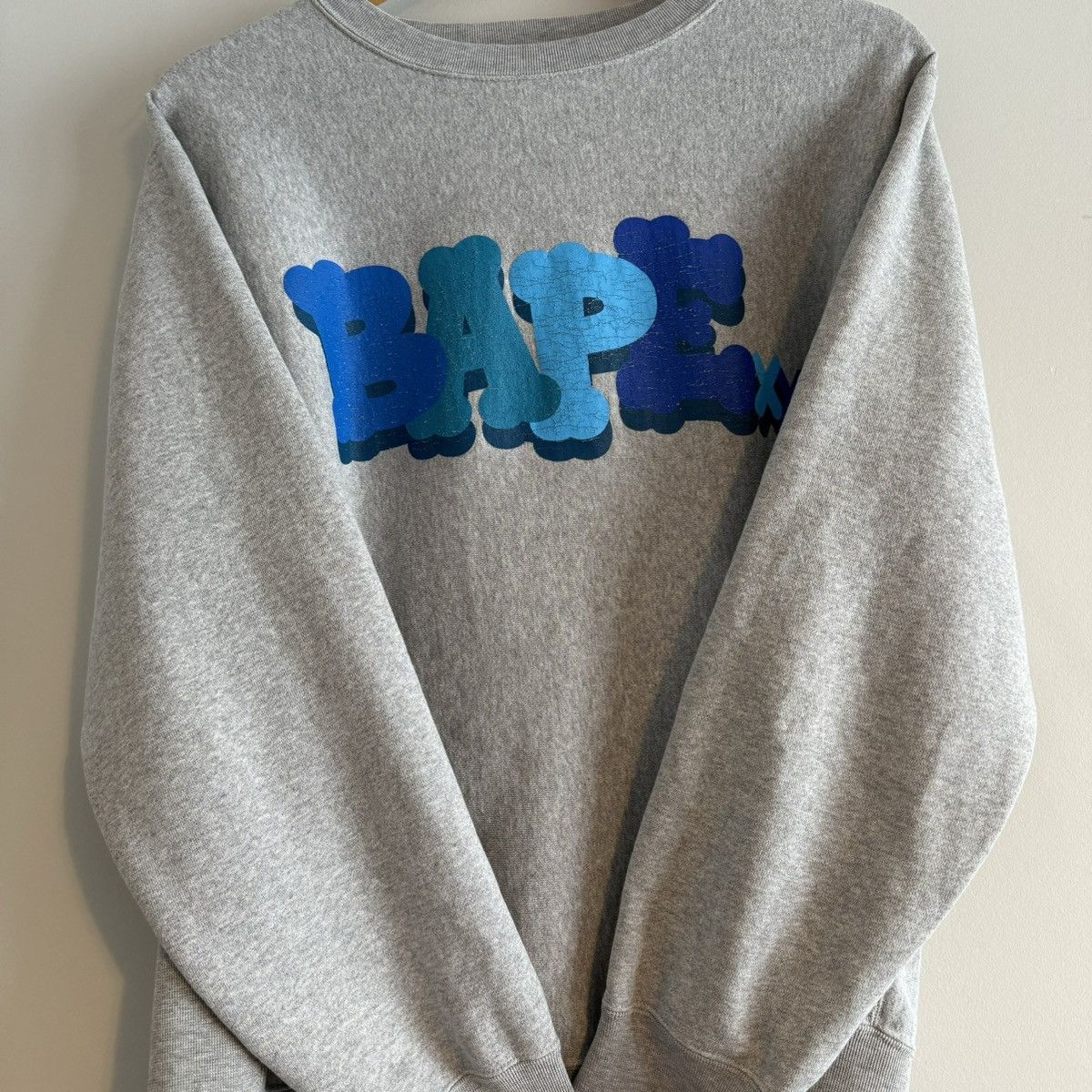 Bape × Kaws OG Bape x Kaws Spellout Chomper Crewneck Size US M / EU 48-50 / 2 - 10 Thumbnail