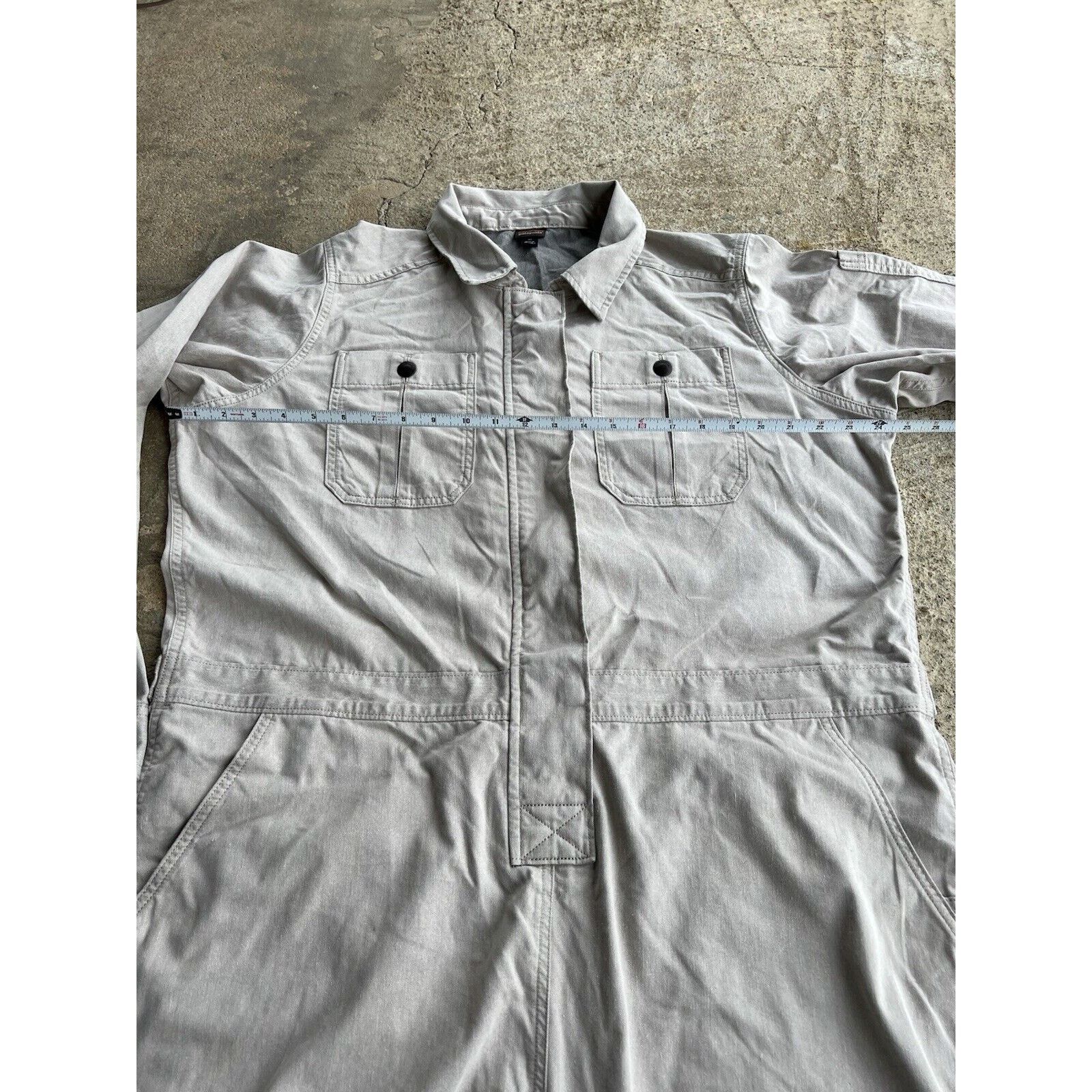 Patagonia Patagonia Women’s Shop Coveralls Pumice XL Used Size 36" / US 14 / IT 50 - 15 Thumbnail