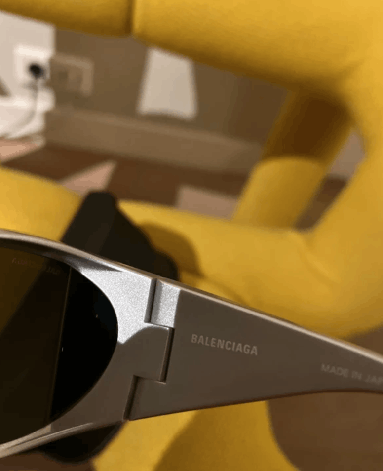Balenciaga Balenciaga Sunglasses goggles void butterfly mask dynasty Size ONE SIZE - 6 Thumbnail