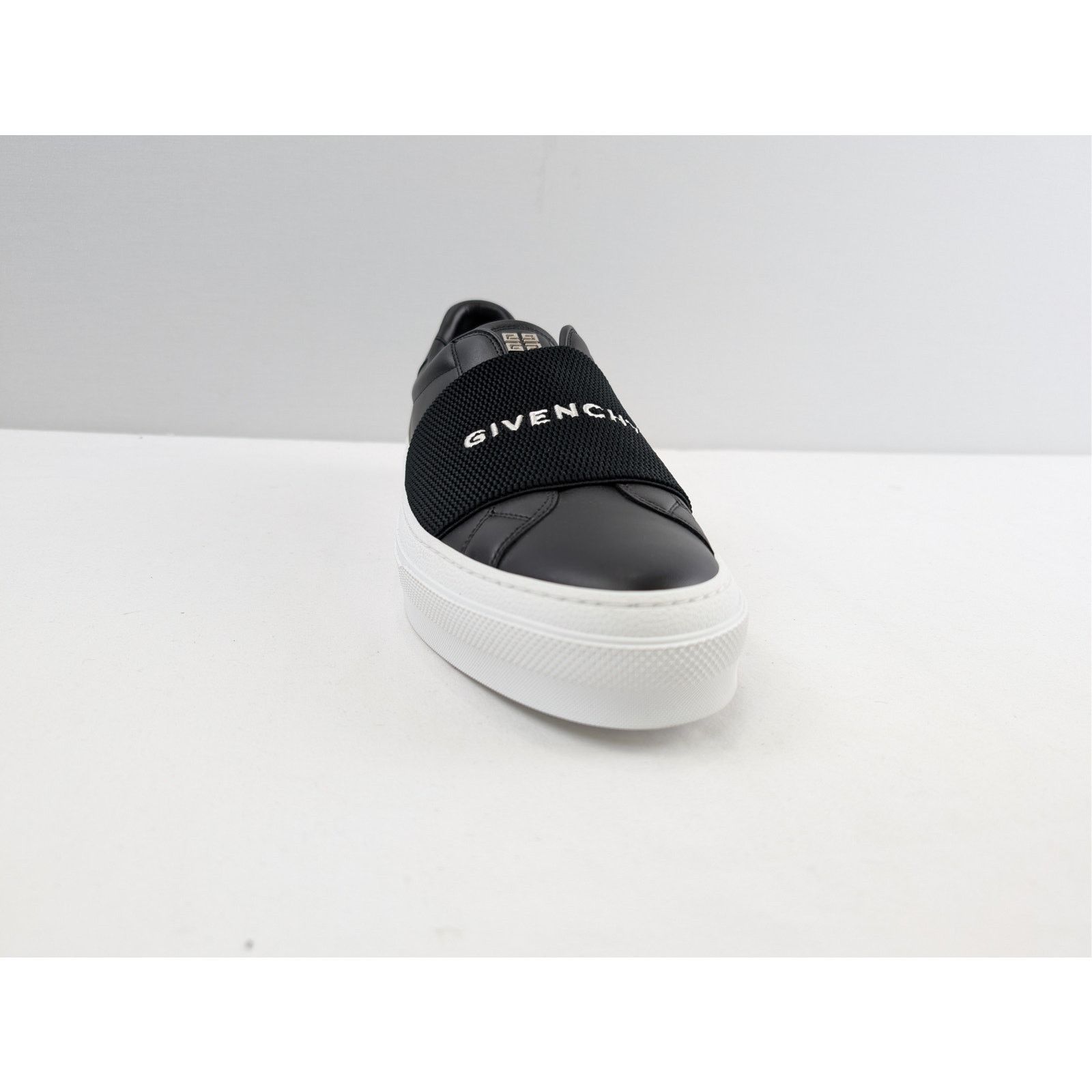 Givenchy o1rshd1 Baskets City Sport Sneakers Shoe in Noir Size US 12 / EU 45 - 2 Thumbnail