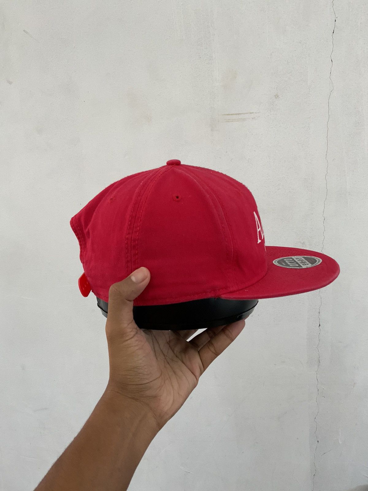 Japanese Brand AZUL by Moussy Otto Red Fade Hat Size ONE SIZE - 4 Thumbnail