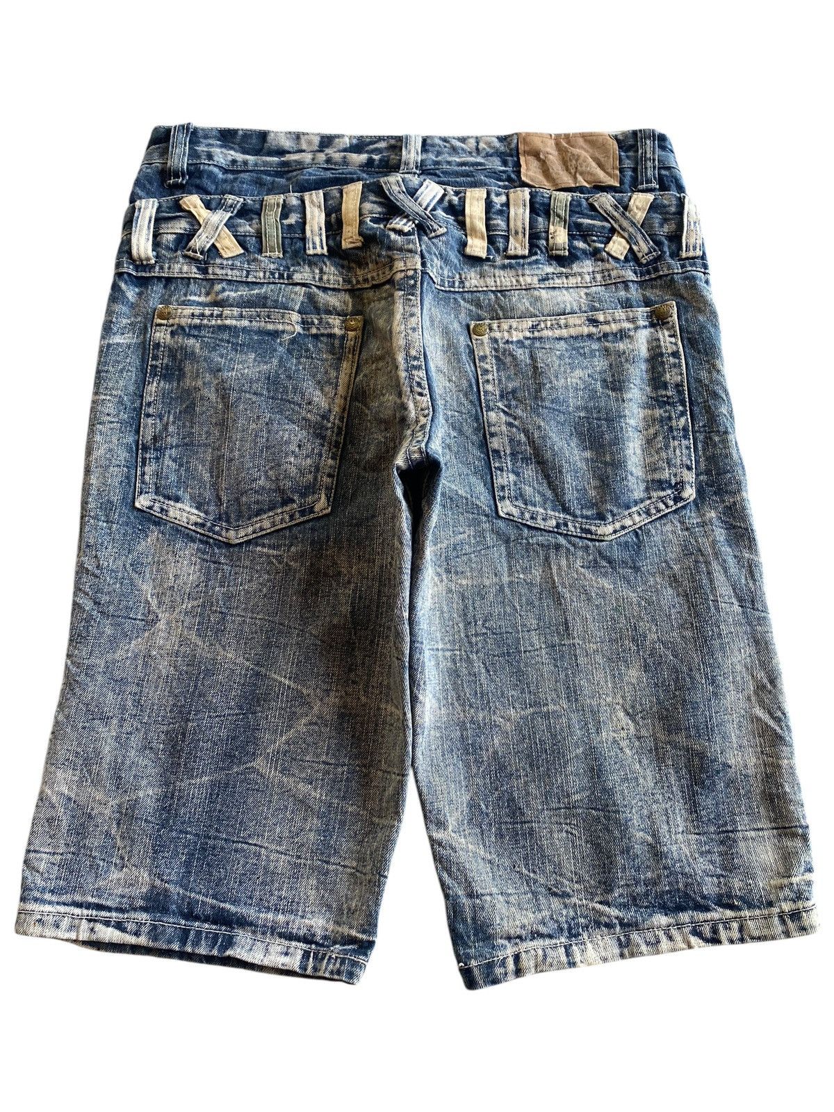Skull Jeans by an Alchemist Deluxe Creation Skull Double Waist Distressed Short Jeans Size US 34 / EU 50 - 2 Thumbnail