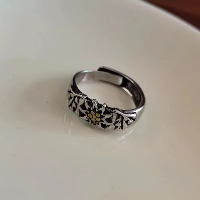 Designer × Jewelry Resizeable Vintage Flower Rings Size ONE SIZE - 4 Thumbnail