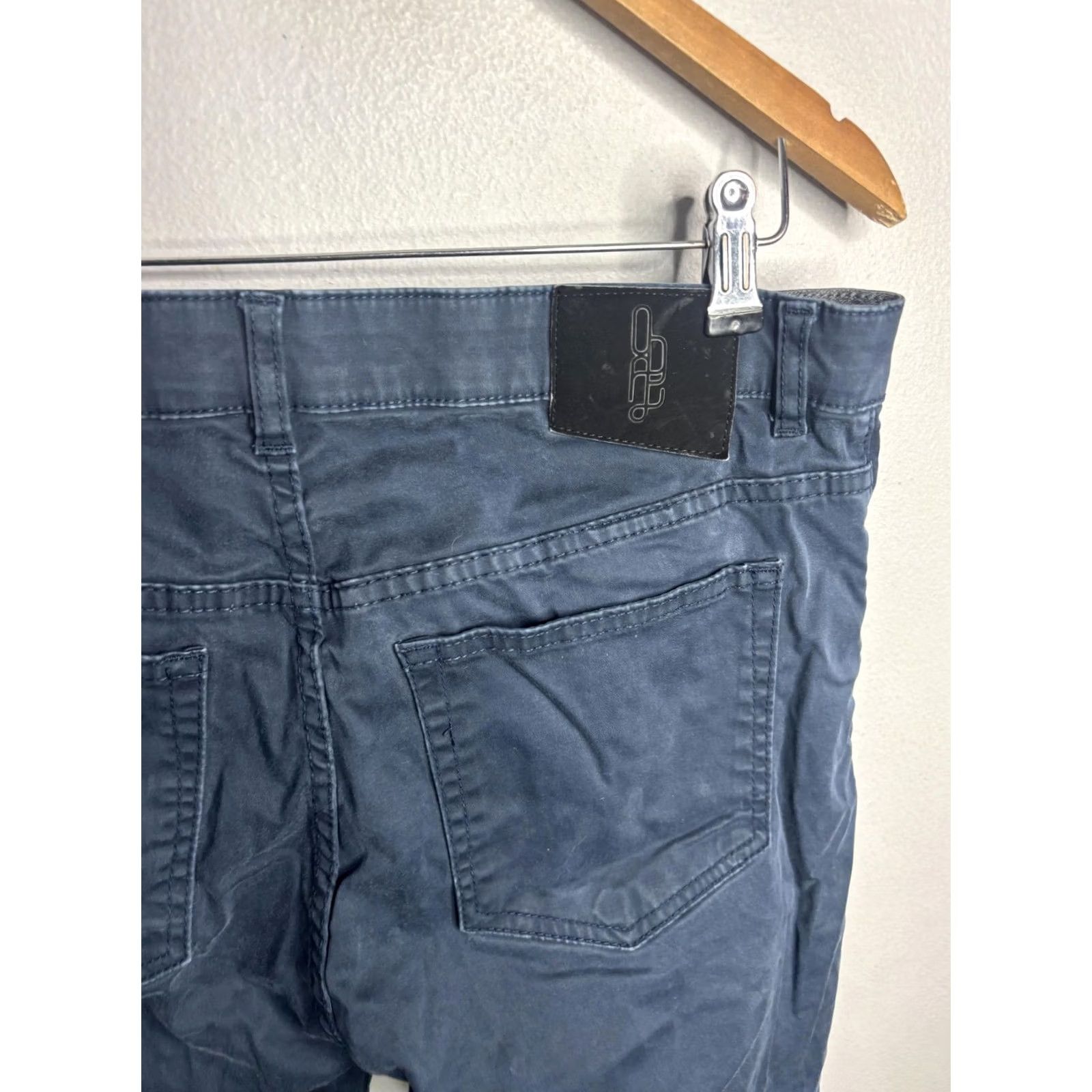 Vintage OneDayAway Jeans Mens 32x30 Blue Regular Fit 5 Pocket Zip Fly Straight Leg Clothing Mens Jeans Blue Regular Fit Size US 32 / EU 48 - 6 Thumbnail
