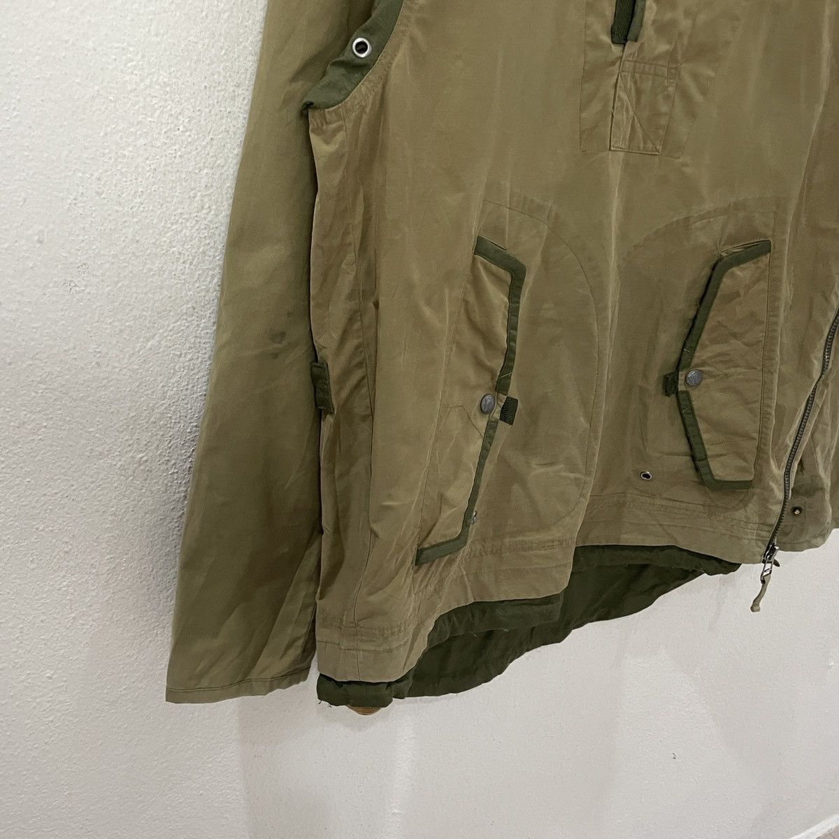 Eddie Bauer Vintage Eddie Bauer Workers Hoodies Jacket Size US L / EU 52-54 / 3 - 3 Thumbnail