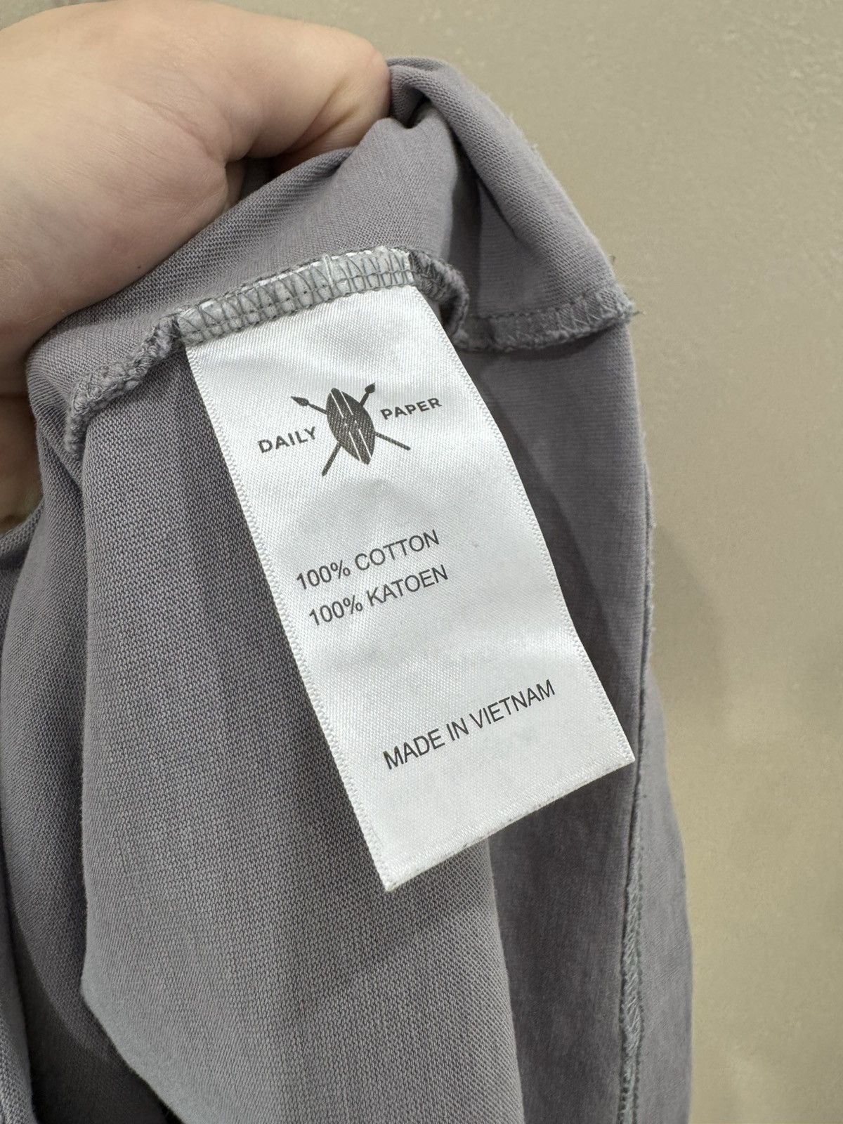 Daily Paper Daily Paper Stay Informed Long Sleeve M Size US M / EU 48-50 / 2 - 4 Thumbnail