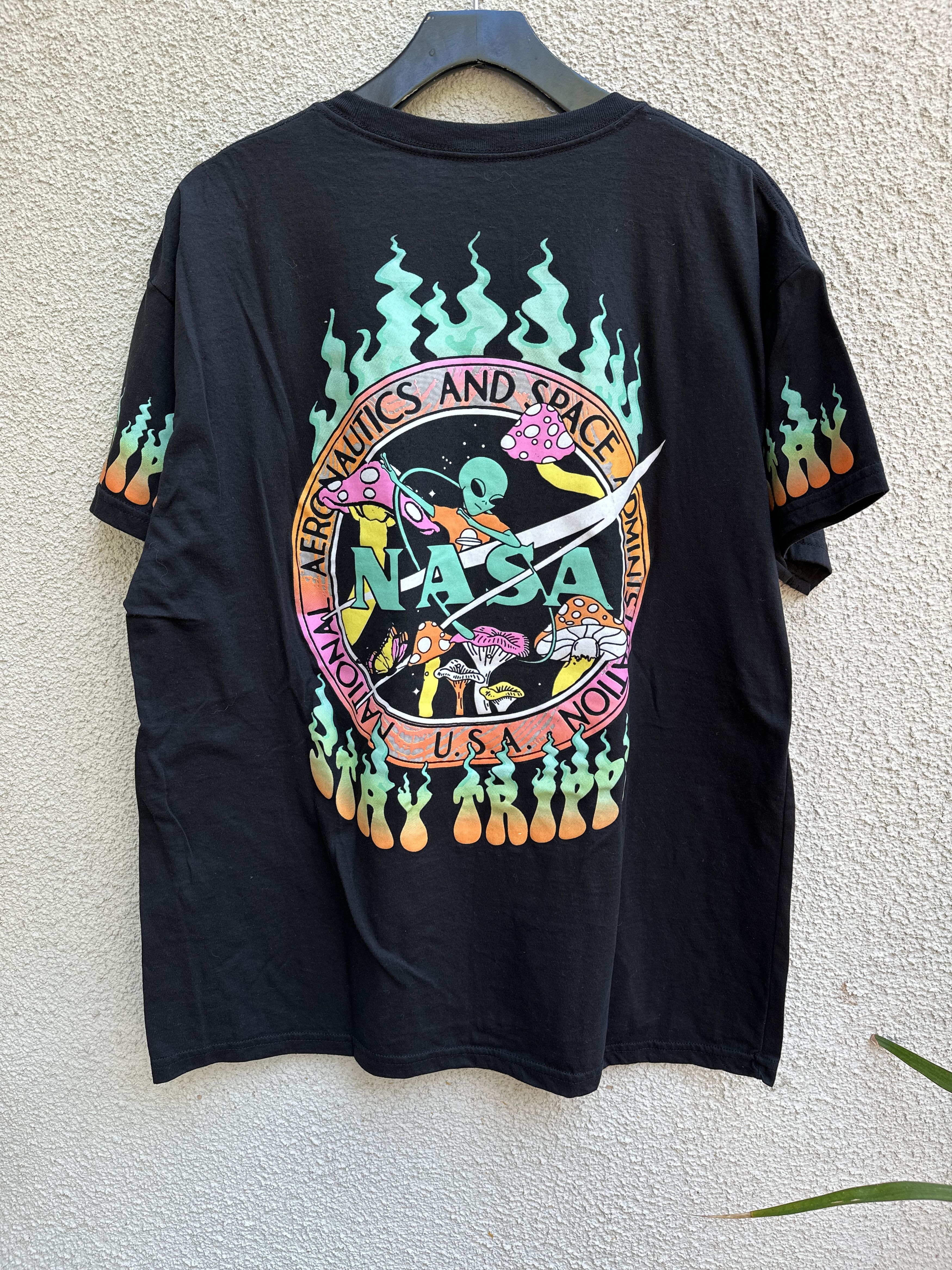 NASA × Vintage Trippy Nasa Tee Size US XL / EU 56 / 4 - 1 Thumbnail