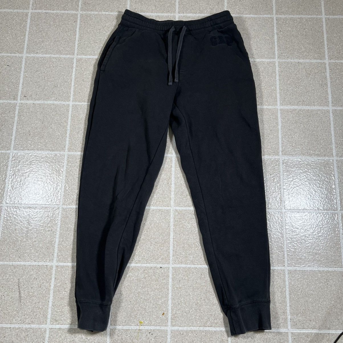 Gap GAP SWEATPANTS / JOGGERS BLACK ADULT SIZE S Size 27" / US 4 / IT 40 - 1 Thumbnail