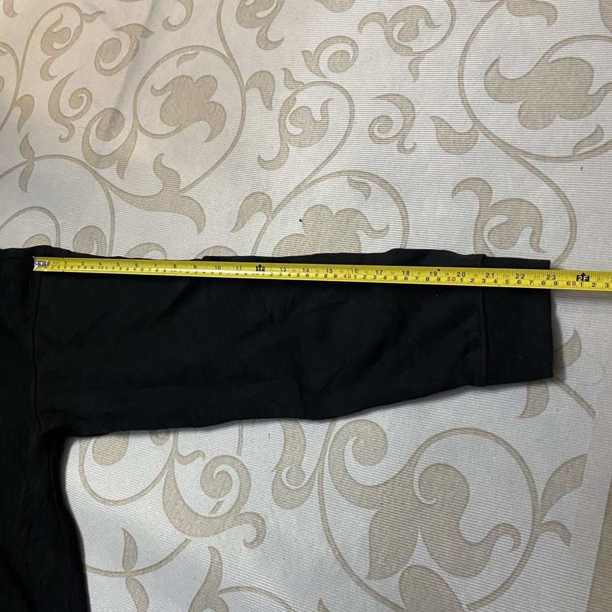 H&M H&M Plain Black Hoodie Size US M / EU 48-50 / 2 - 10 Thumbnail