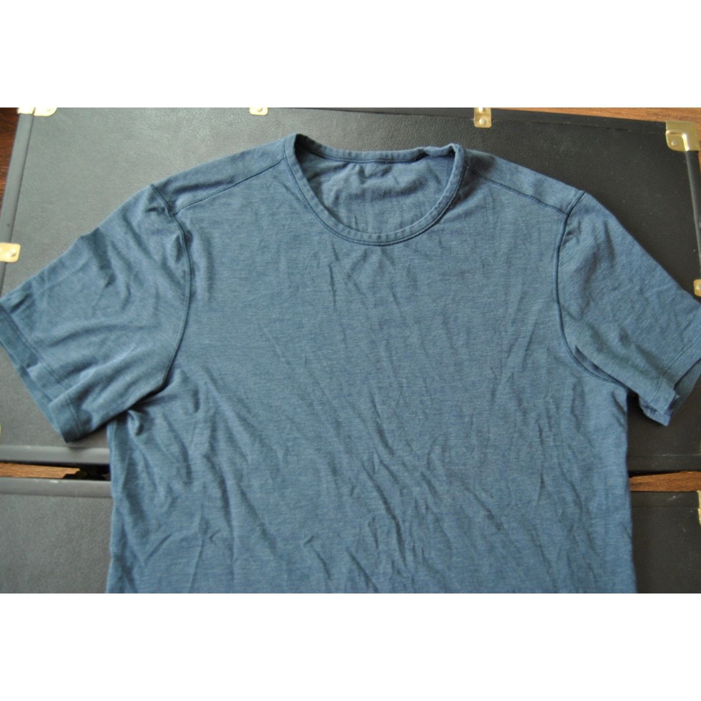 Lululemon Lululemon Medium Fit Blue Short Sleeve Everyday Shirt Size US M / EU 48-50 / 2 - 3 Thumbnail