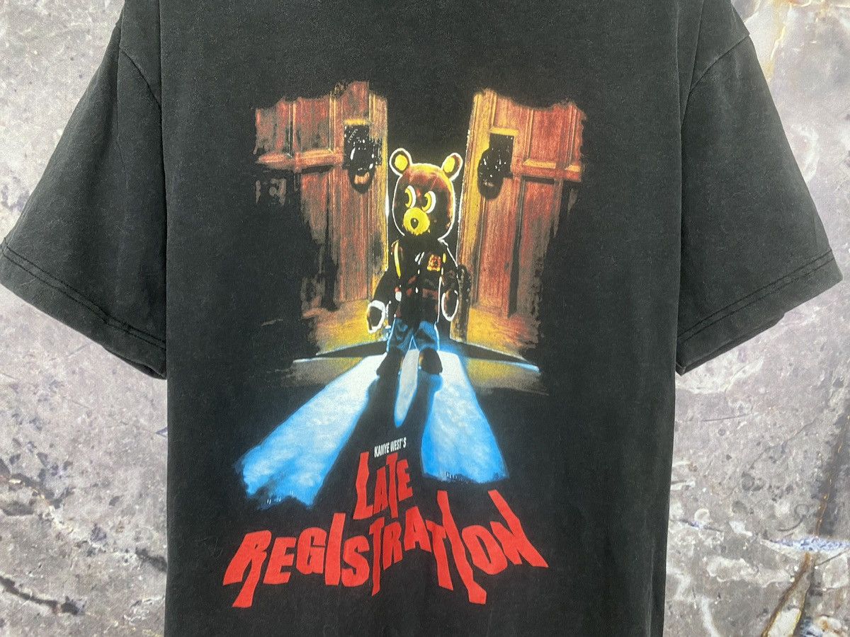 Other Men’s Late Registration Tour 2005 T-Shirt Size Medium Size US M / EU 48-50 / 2 - 4 Thumbnail