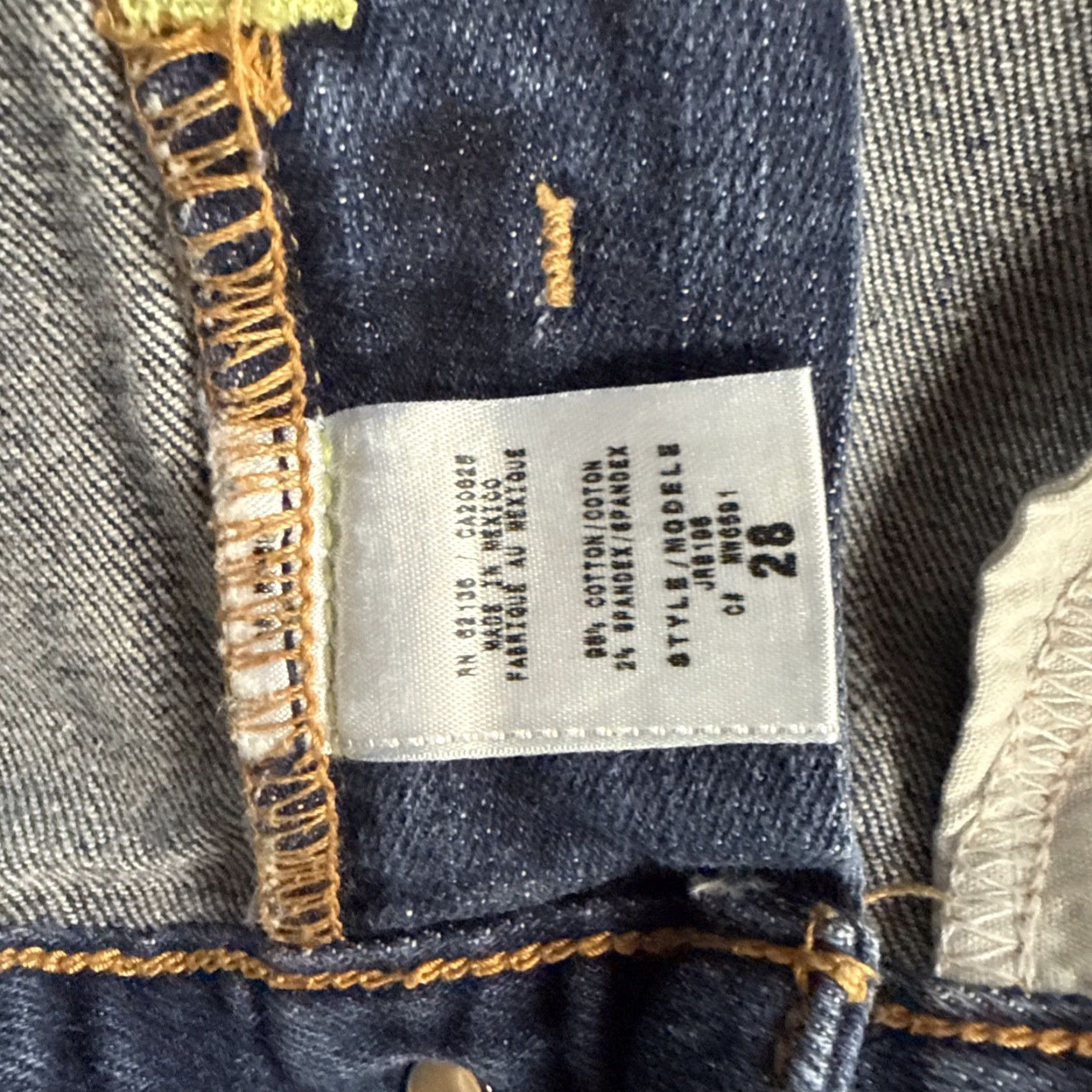 Guess GUESS Foxy Flare Jeans Women Dark Wash Blue 28 Stretch Low Rise 32in Inseam Regular rise Flared Denim Mens? No, Women. Size 28" / US 6 / IT 42 - 3 Thumbnail