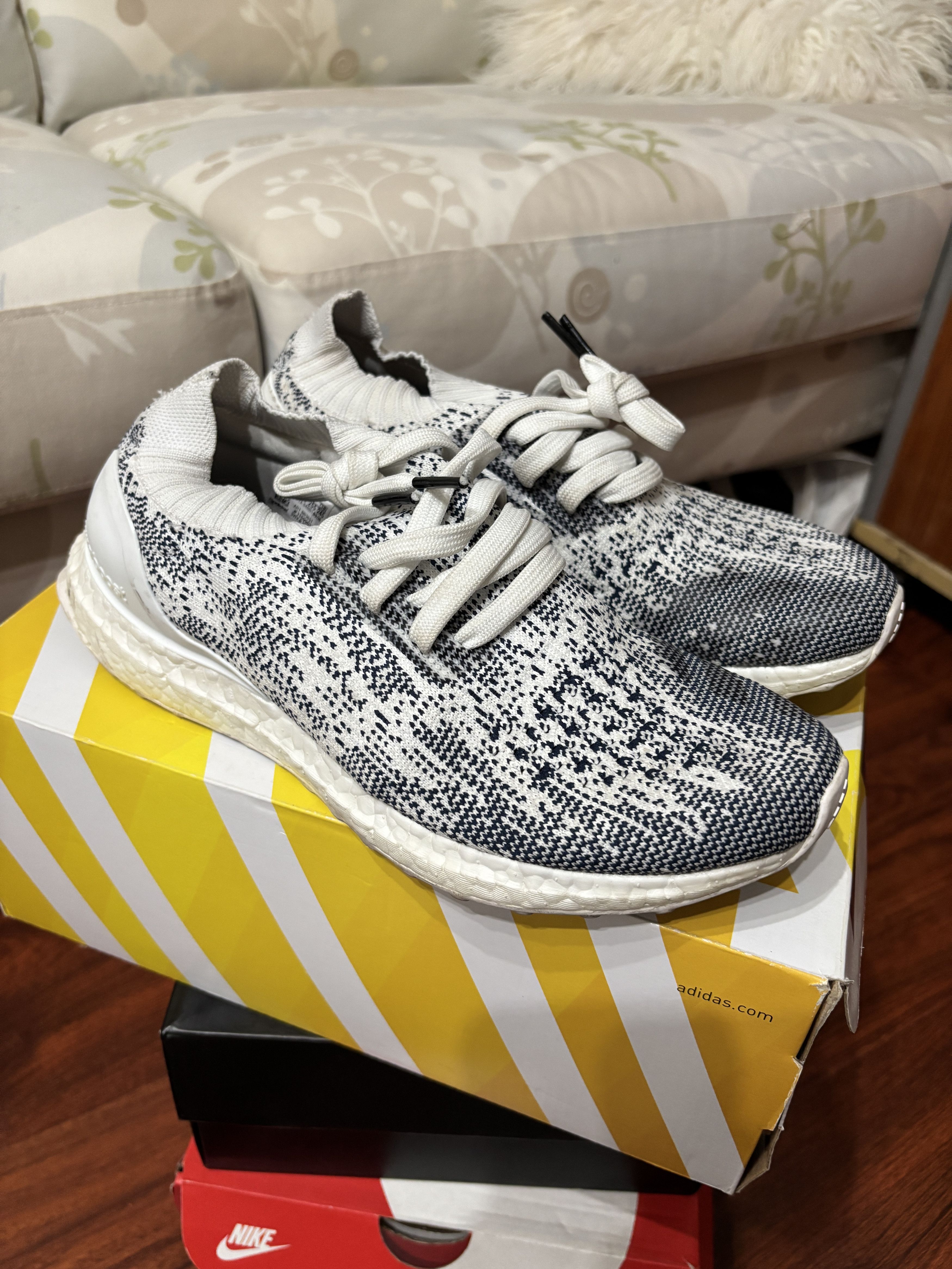 Adidas adidas Ultra Boost Uncaged Size US 7 / EU 40 - 1 Thumbnail