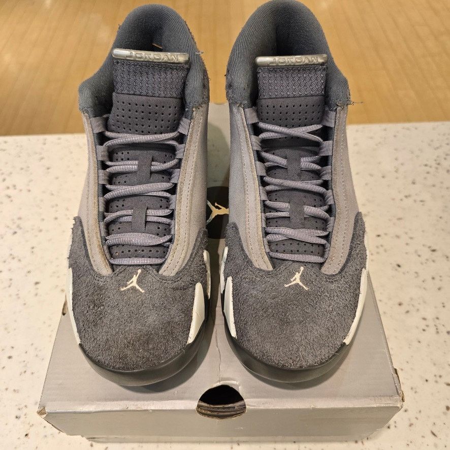 Jordan 14 Retro Flint Grey Stealth White