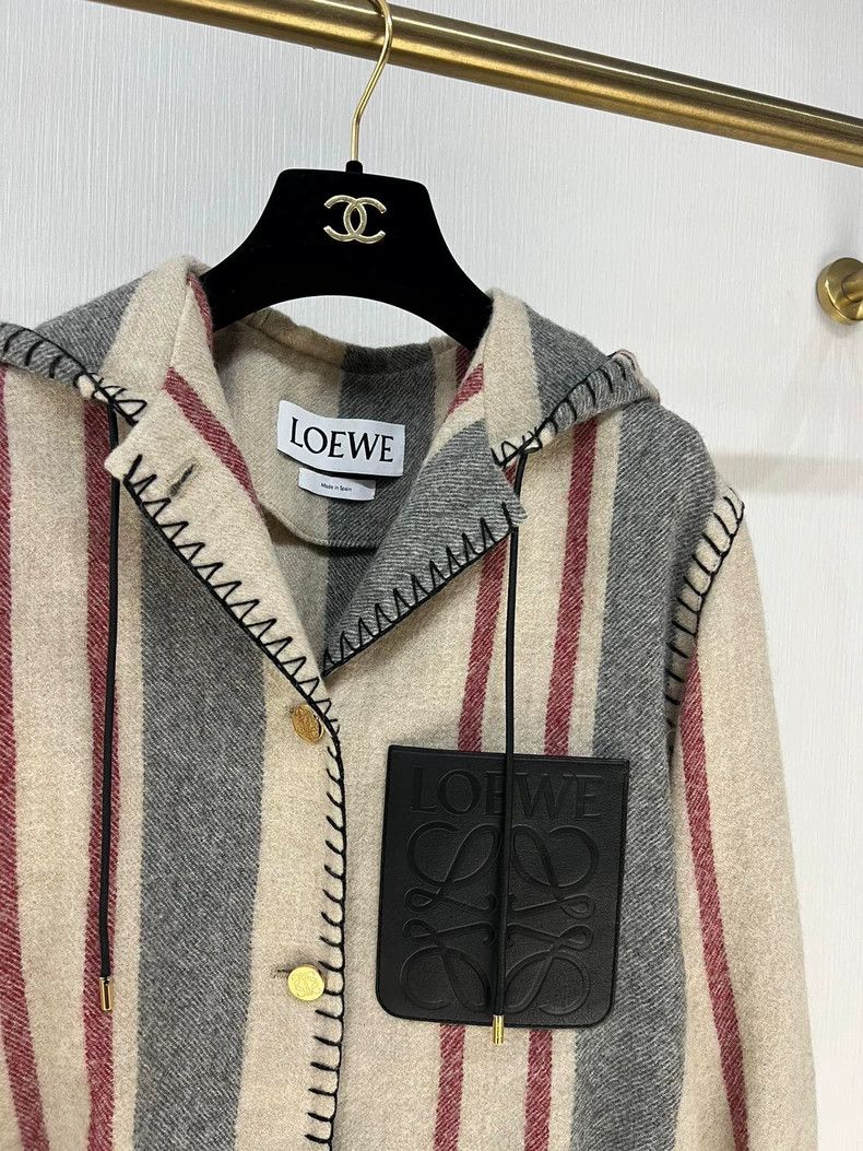 Loewe LOEWE A wool coat with a short front and long back Size XS / US 0-2 / IT 36-38 - 3 Thumbnail