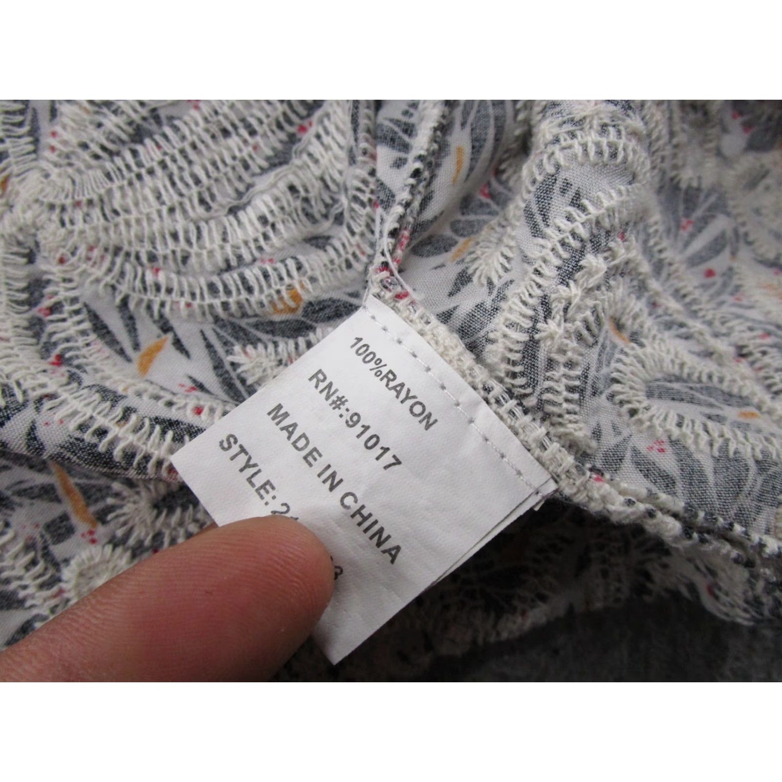 Vintage Solitaire Women's Embroidered Floral 3/4 Sleeve Top Blouse Size L Boho Chic Size L / US 10 / IT 46 - 3 Thumbnail