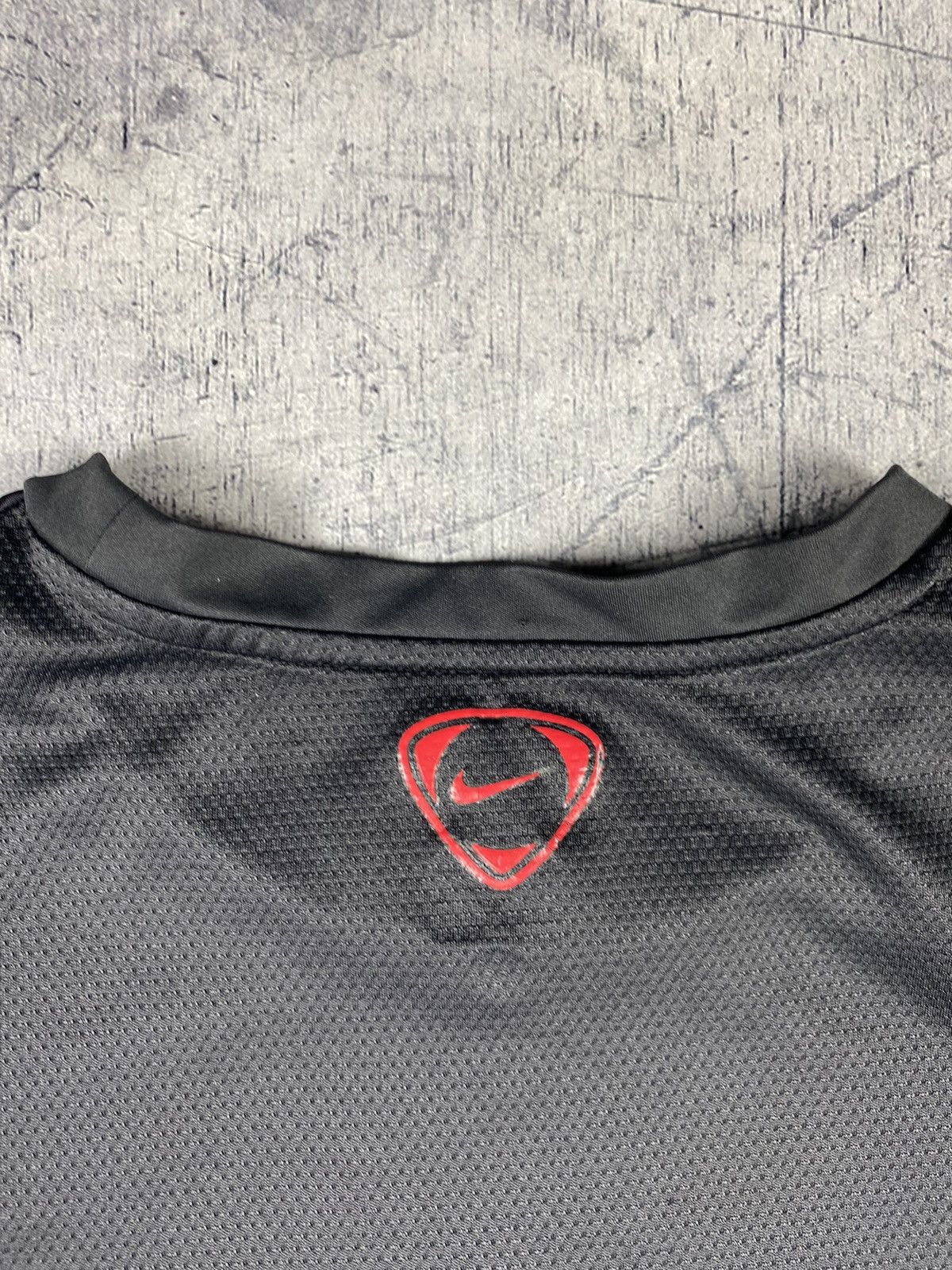 Nike × Vintage Vintage Nike Manchester United Centre Logo Soccer Jersey Size US XL / EU 56 / 4 - 13 Thumbnail