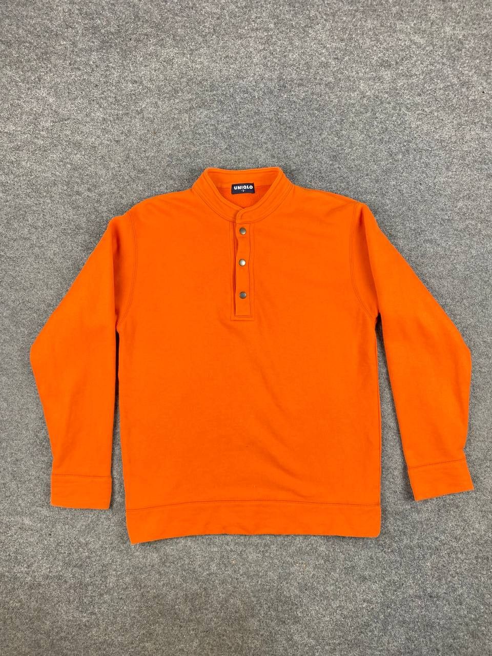 image of Avant Garde x Uniqlo Vintage Uniqlo s Plain Sweatshirt Nice Design in Orange (Size Small)