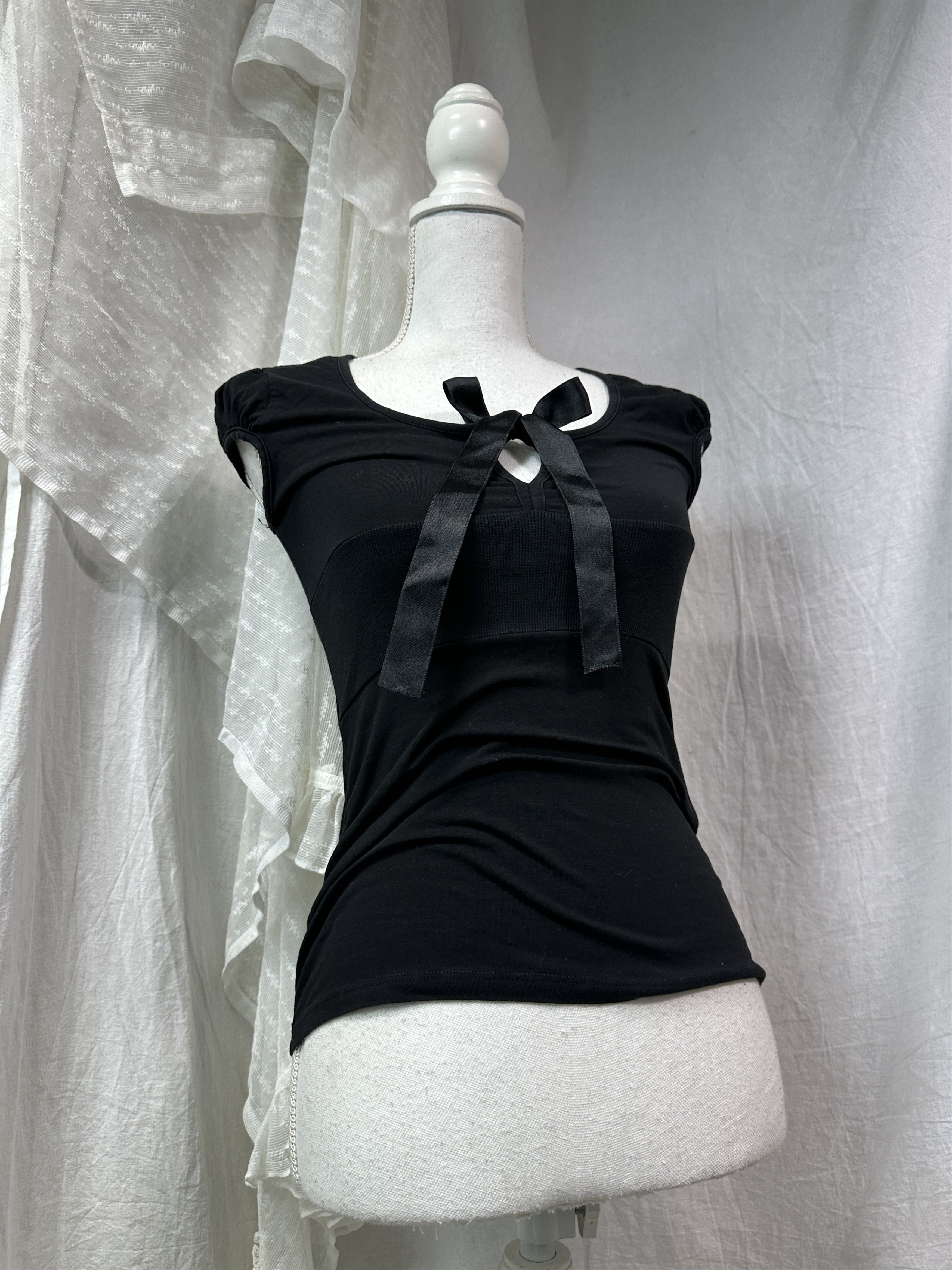Vintage Avant Garde Tied Bow Coquette Top Y2K