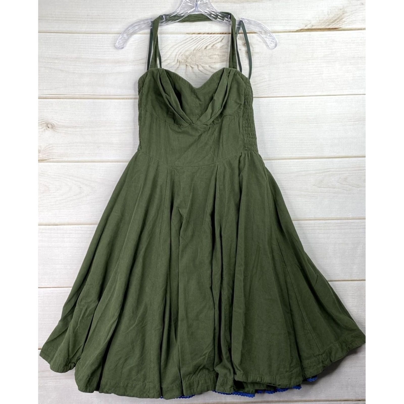 Vintage Girls from Savoy Dress Green Corduroy Fit & Flare Halter Knee Length Ladies 4 Size 27" / US 4 / IT 40 - 2 Thumbnail