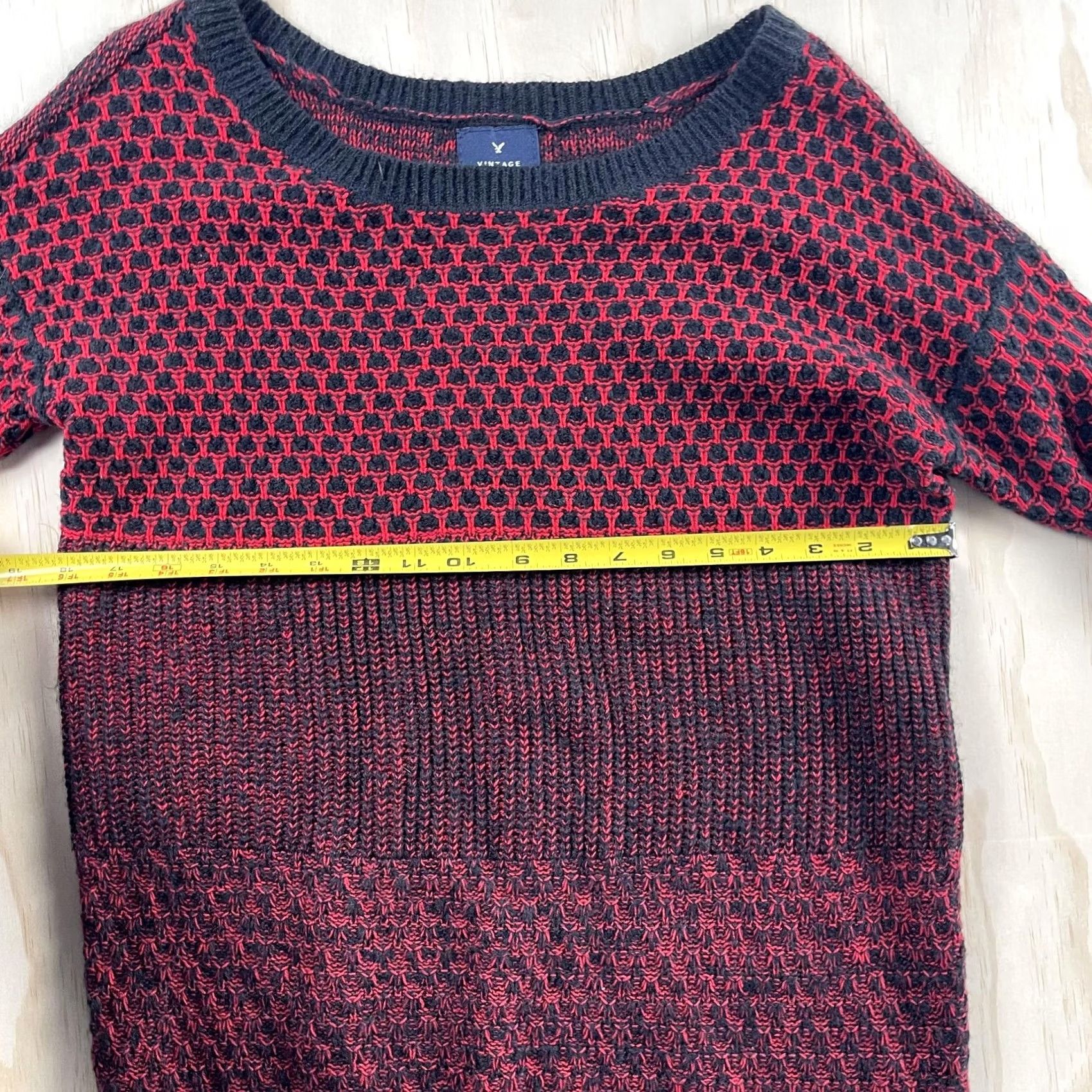 American Eagle Outfitters VINTAGE American Eagle Outfitters Sweater Womens Small Red Black Knit Geometric Size S / US 4 / IT 40 - 4 Thumbnail