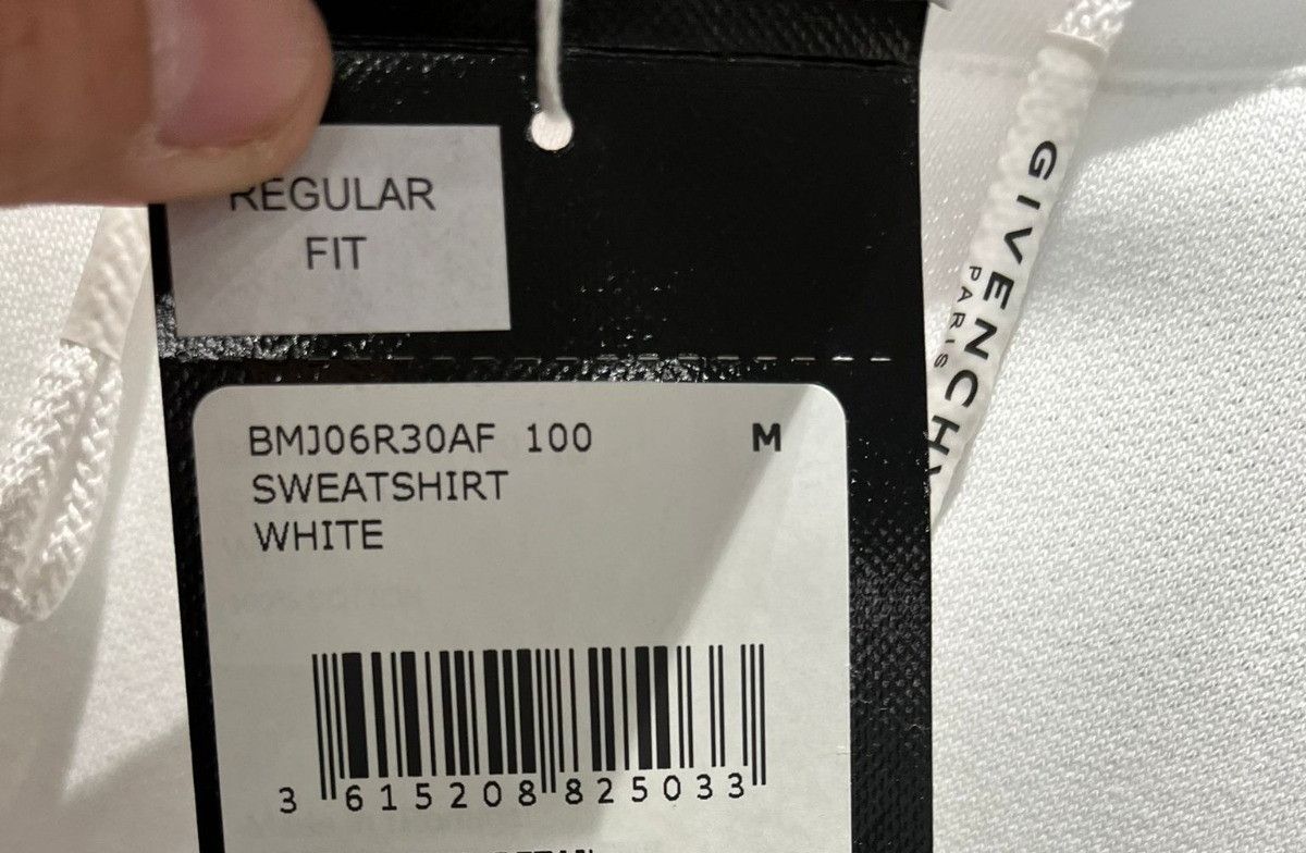 Givenchy oc11z0725 Sweatshirt Hoodie in White Size US M / EU 48-50 / 2 - 2 Thumbnail
