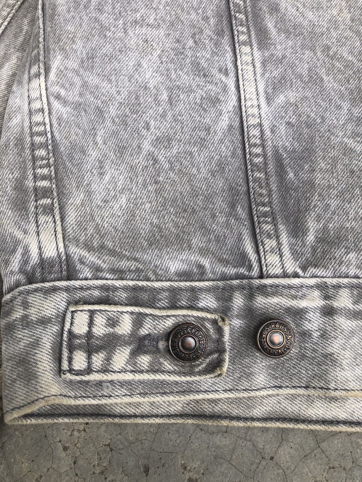 Levi's Vintage 80s Levis Denim Jacket Distressed Denim Size US M / EU 48-50 / 2 - 15 Thumbnail
