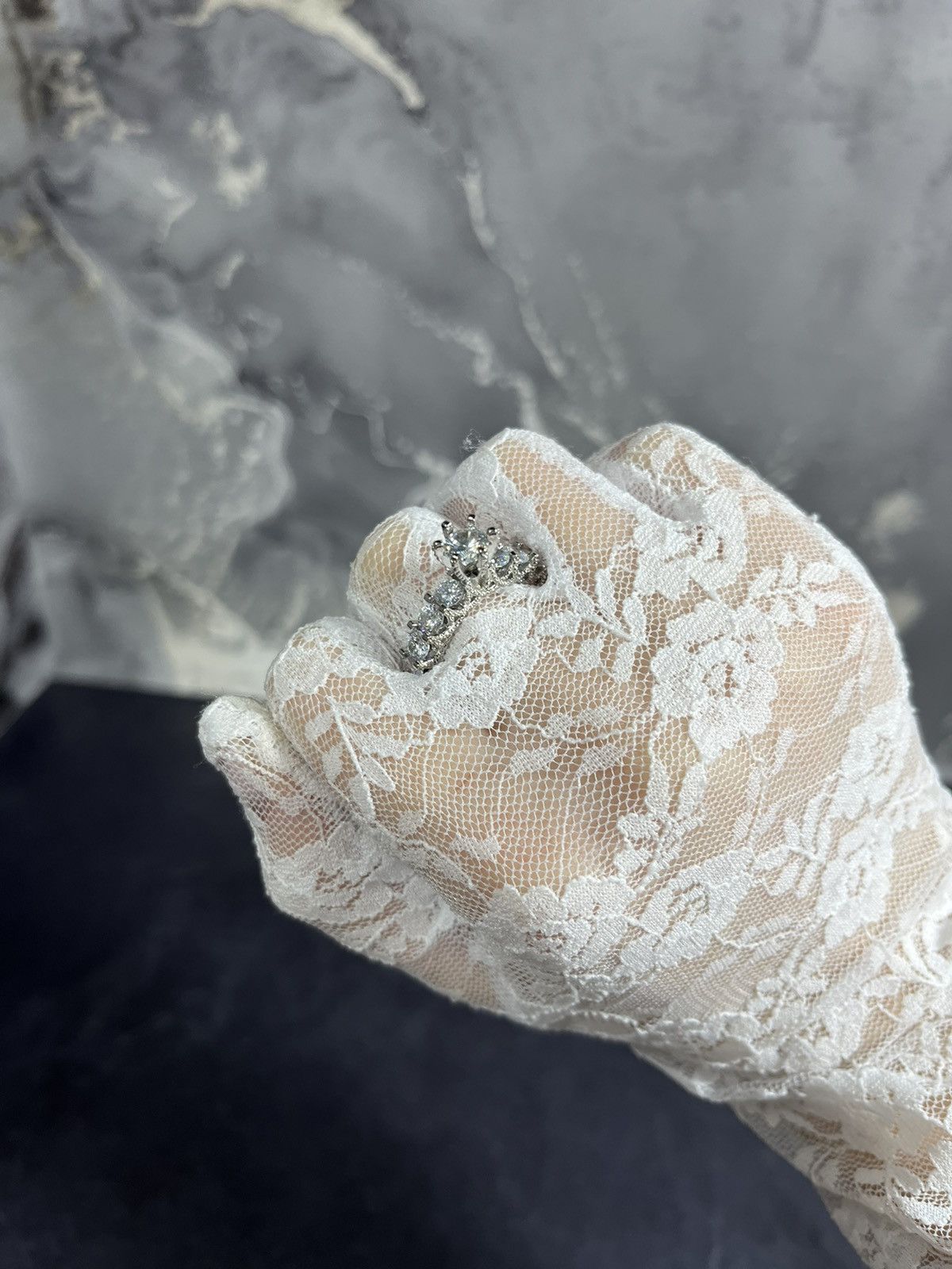 Japanese Brand × Jewelry × Vintage Luxury Eternity Band with Solitaire – Japanese Brand Size ONE SIZE - 8 Thumbnail