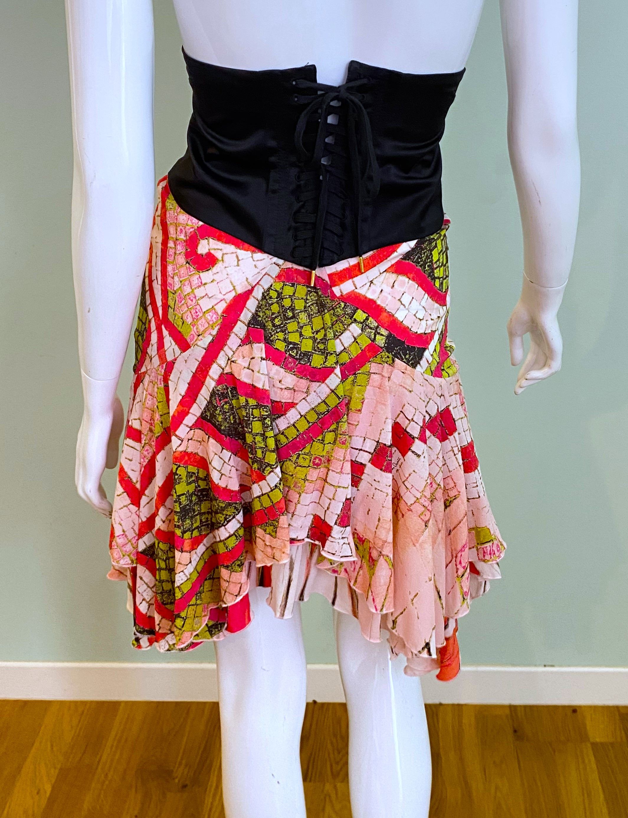 Roberto Cavalli Roberto Cavalli S/S 2004 Silk Runway Midi Skirt Size 26" / US 2 / IT 38 - 7 Thumbnail