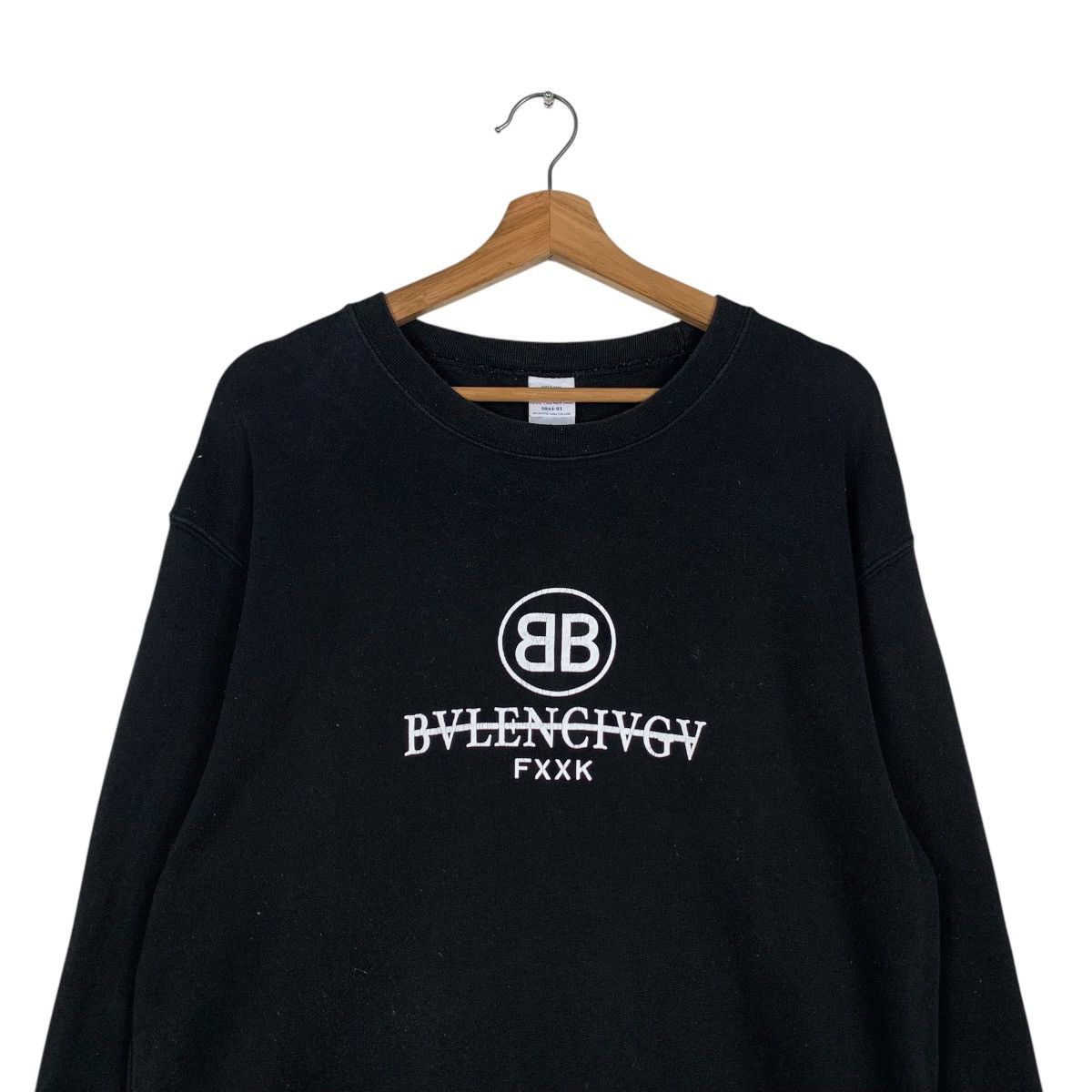 Japanese Brand UNITED ATHLE BB Big Logo Crewneck Sweatshirt #1918-C83 Size US L / EU 52-54 / 3 - 2 Thumbnail