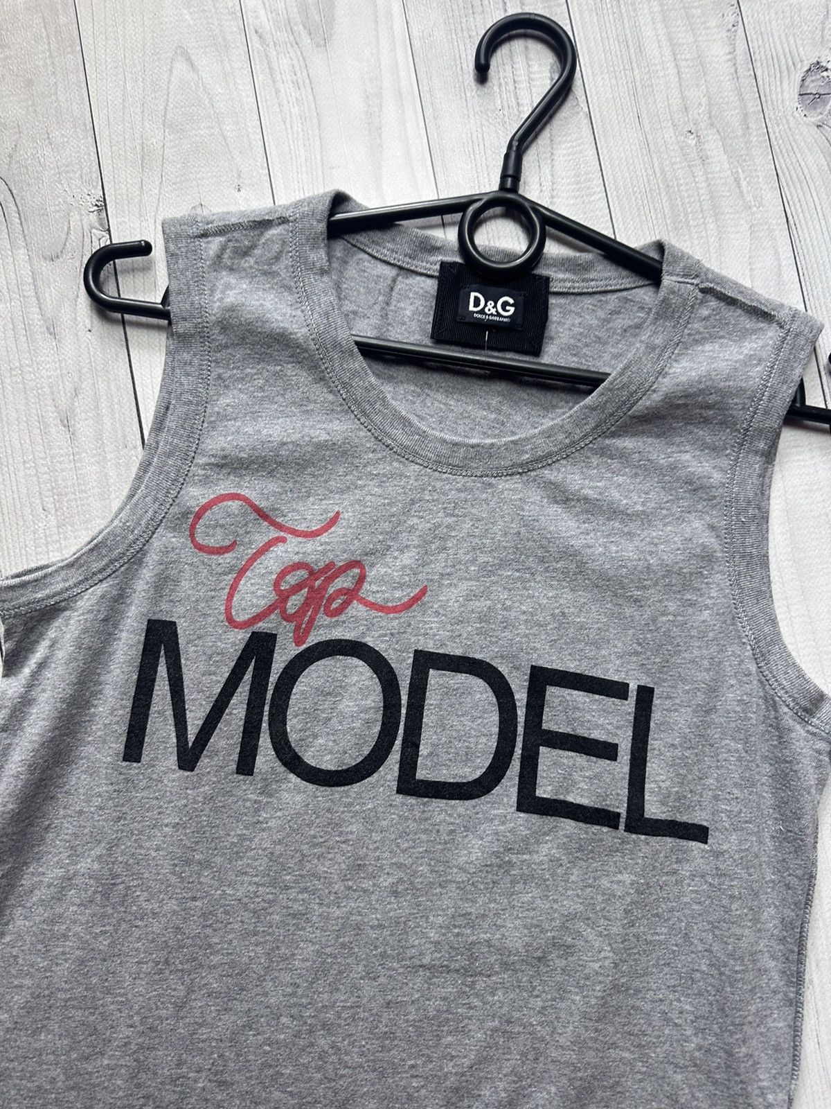 Dolce & Gabbana × Vintage Vintage Dolce Gabanna tee Top Model logo size S Size US S / EU 44-46 / 1 - 2 Thumbnail