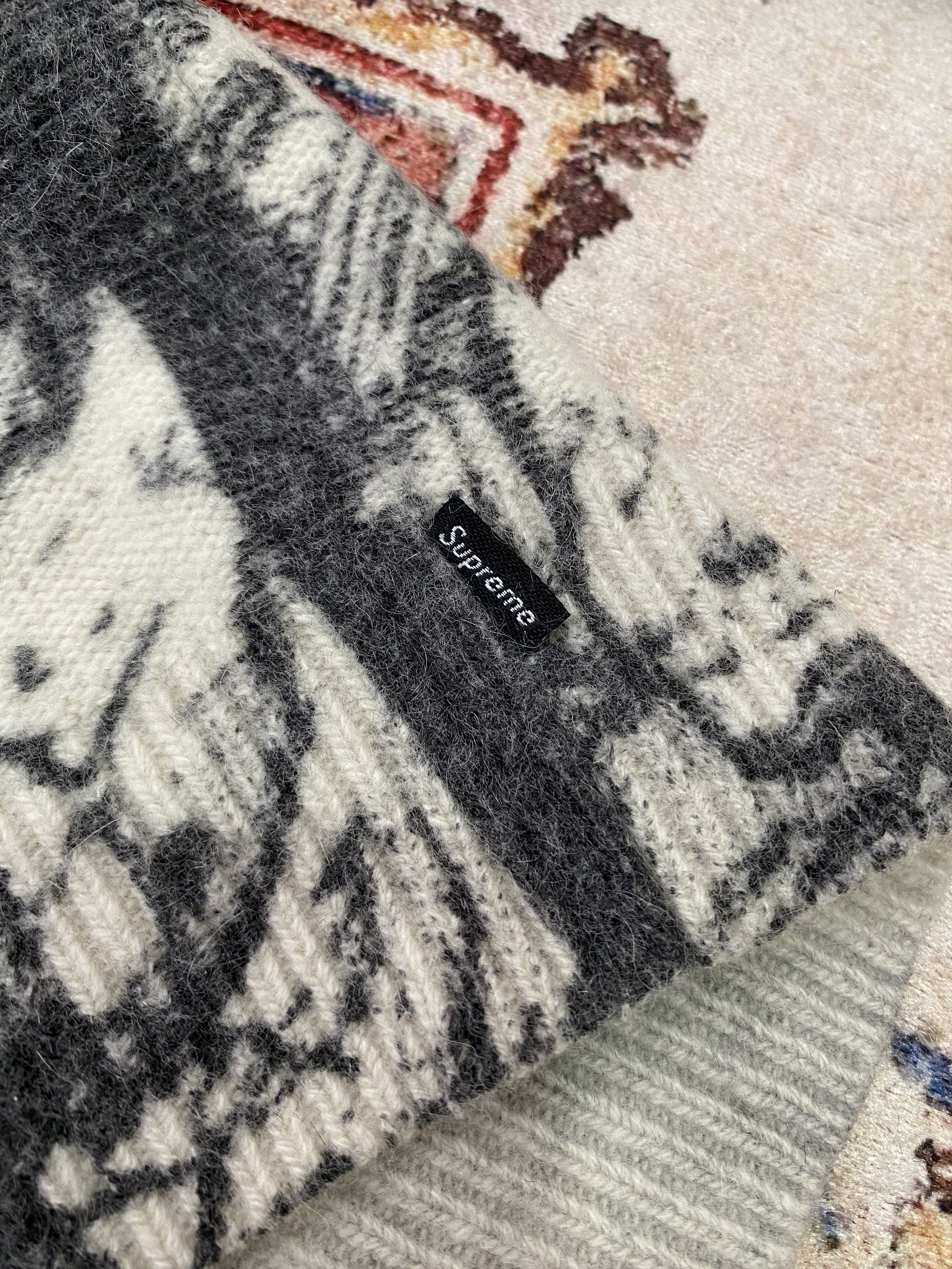 Supreme FW21 Supreme The Crow Sweater Size US XL / EU 56 / 4 - 10 Thumbnail