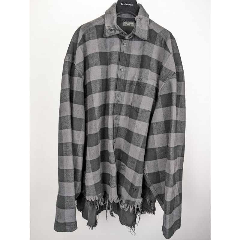 Balenciaga o1rshd1 Buffalo Check Flannel Shirt in Black/Grey 3 Size US L / EU 52-54 / 3 - 2 Thumbnail