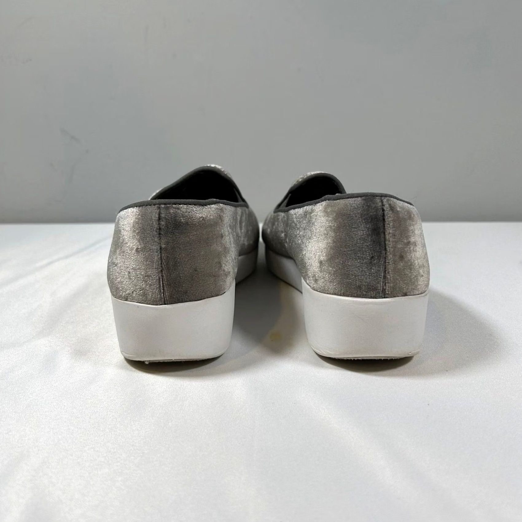 Vintage FitFlop Superskate Velvet Slip-On Platform Loafer Womens 6.5 Grey Size US 7 / IT 37 - 5 Thumbnail