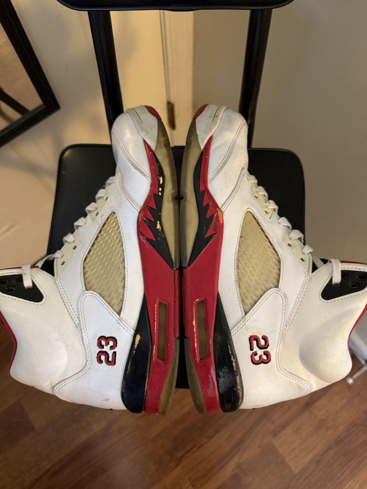 Jordan Brand × Nike Jordan 5 Retro Fire Red Black Tongue (2013) Size US 10.5 / EU 43-44 - 4 Thumbnail