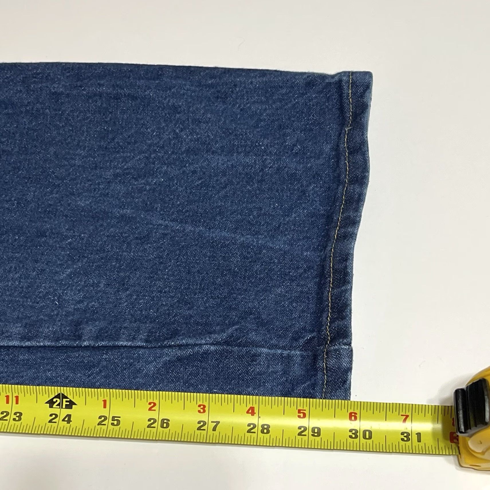 Wrangler Wrangler Cowboy Cut Slim Fit Jeans 936PWD 33x30 Blue Denim Men Regular Slim Straight 5-Pocket Logo Western Cowboy Theme Brand Wrangler Cowboy Cut Size US 33 - 6 Thumbnail