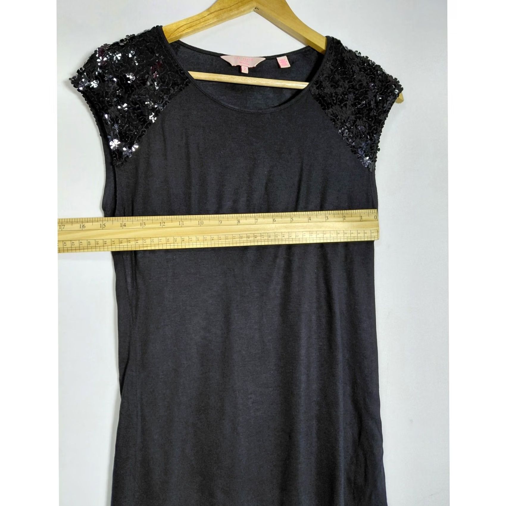 Ted Baker TED BAKER Sequin Shoulder Top Solid Knit Sleeveless Women Size 2 Size XS / US 0-2 / IT 36-38 - 6 Thumbnail