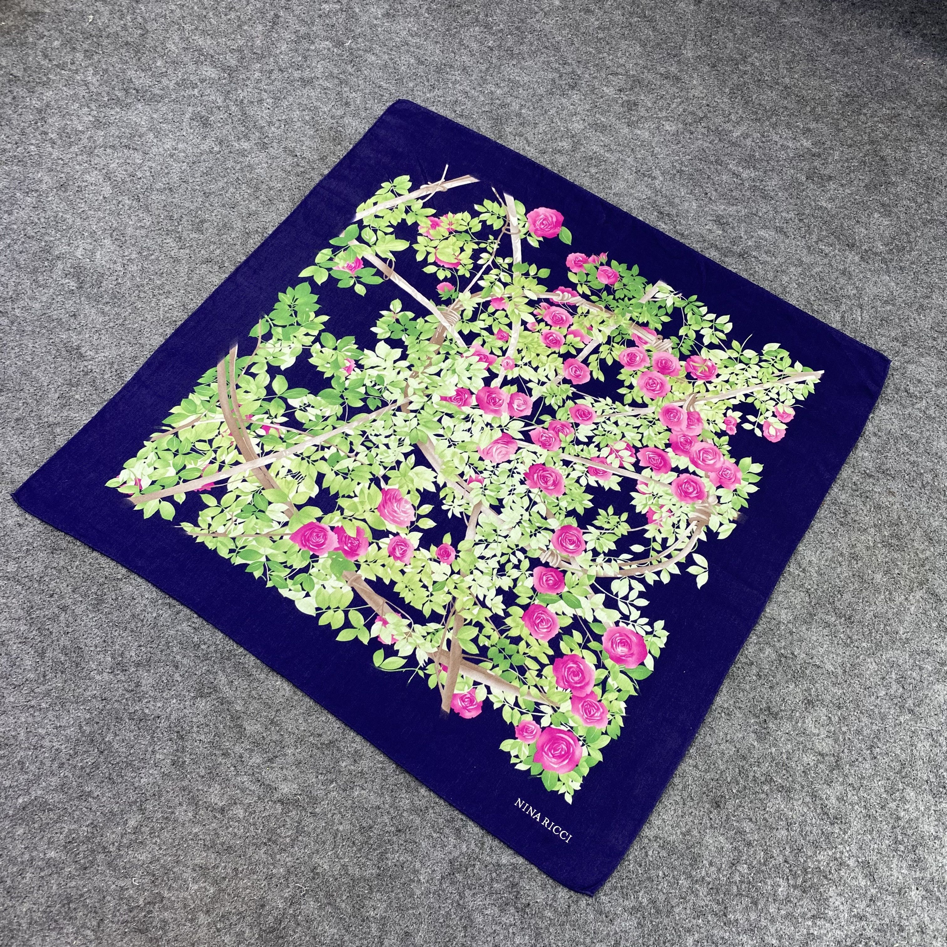 Nina Ricci Nina Ricci Handkerchief / Bandana / Neckerchief C059 Size ONE SIZE - 4 Thumbnail