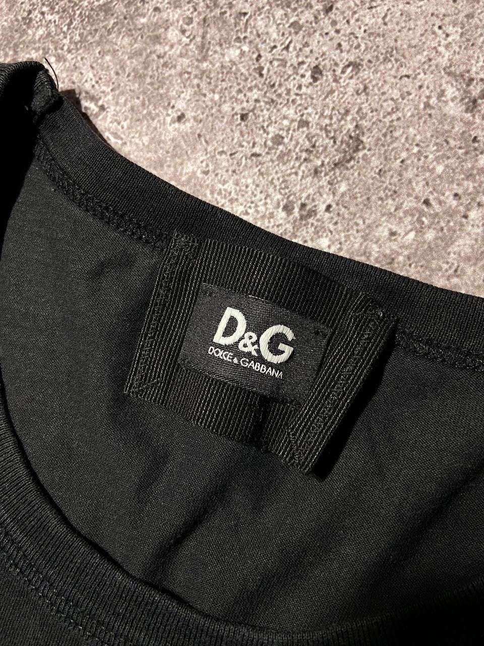 Dolce & Gabbana Dolce & Gabbana Black Embroidered Crest Logo T-Shirt Size US M / EU 48-50 / 2 - 5 Thumbnail