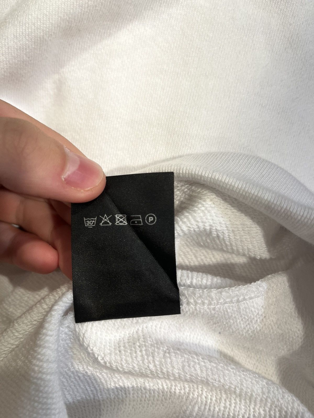 Vetements Vetements The Evil Does Wear Vetements Size US S / EU 44-46 / 1 - 8 Thumbnail