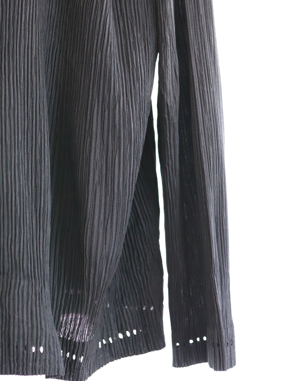 Issey Miyake × Japanese Brand × Pleats Please Issey Miyake AW10 Issey Miyake pleated jacket Size L / US 10 / IT 46 - 2 Thumbnail